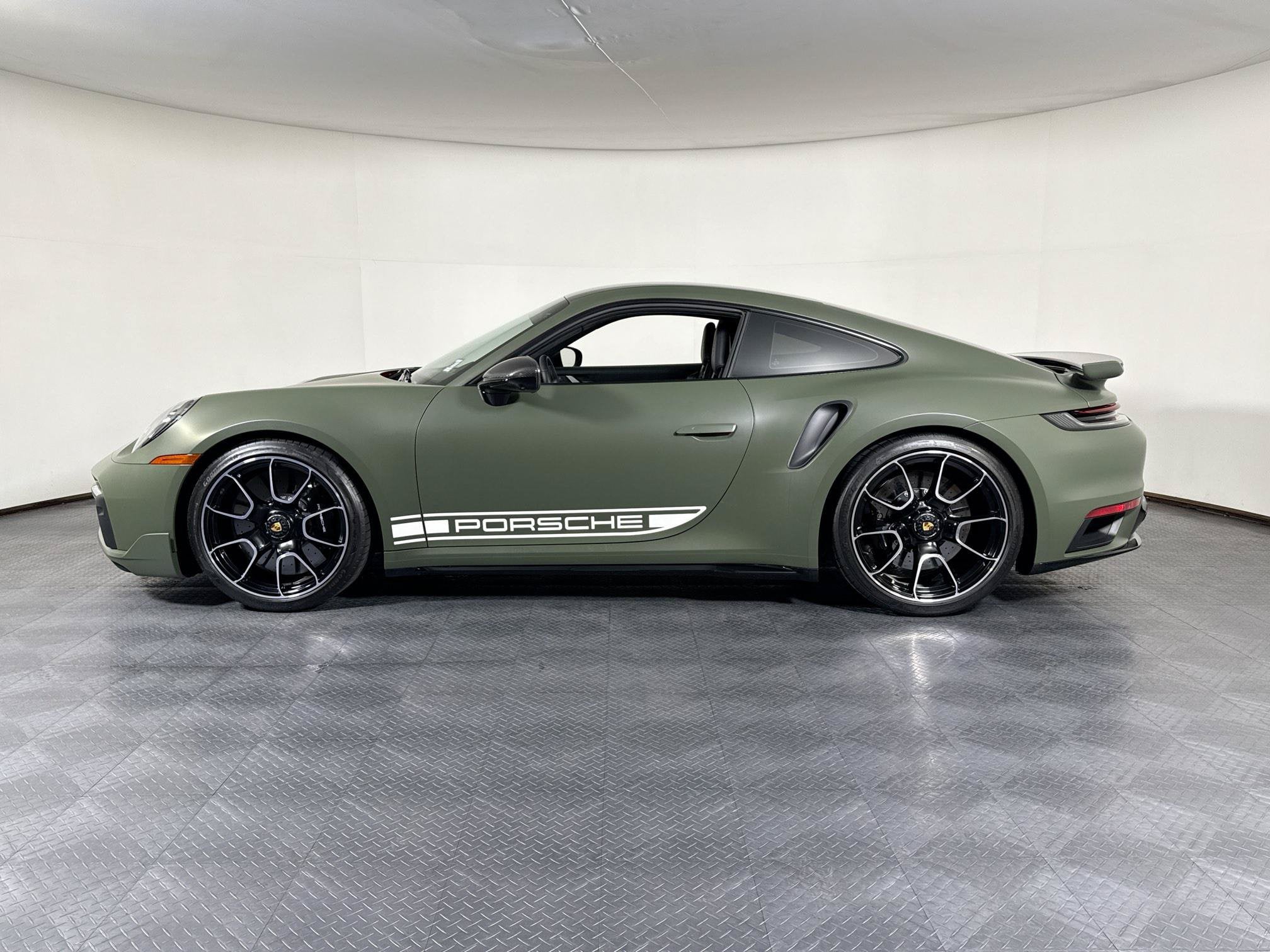 2025 Porsche 911