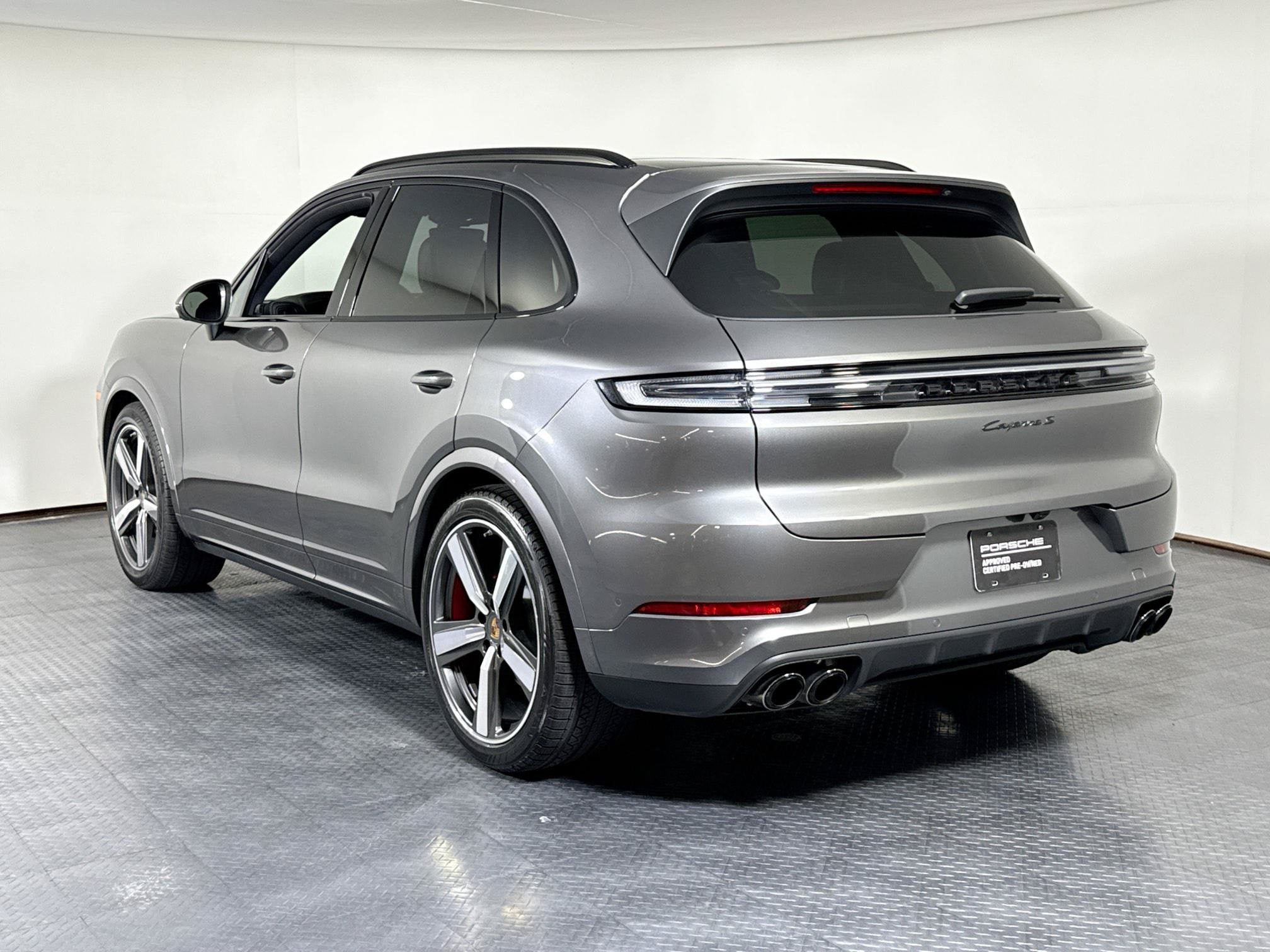 S AWD