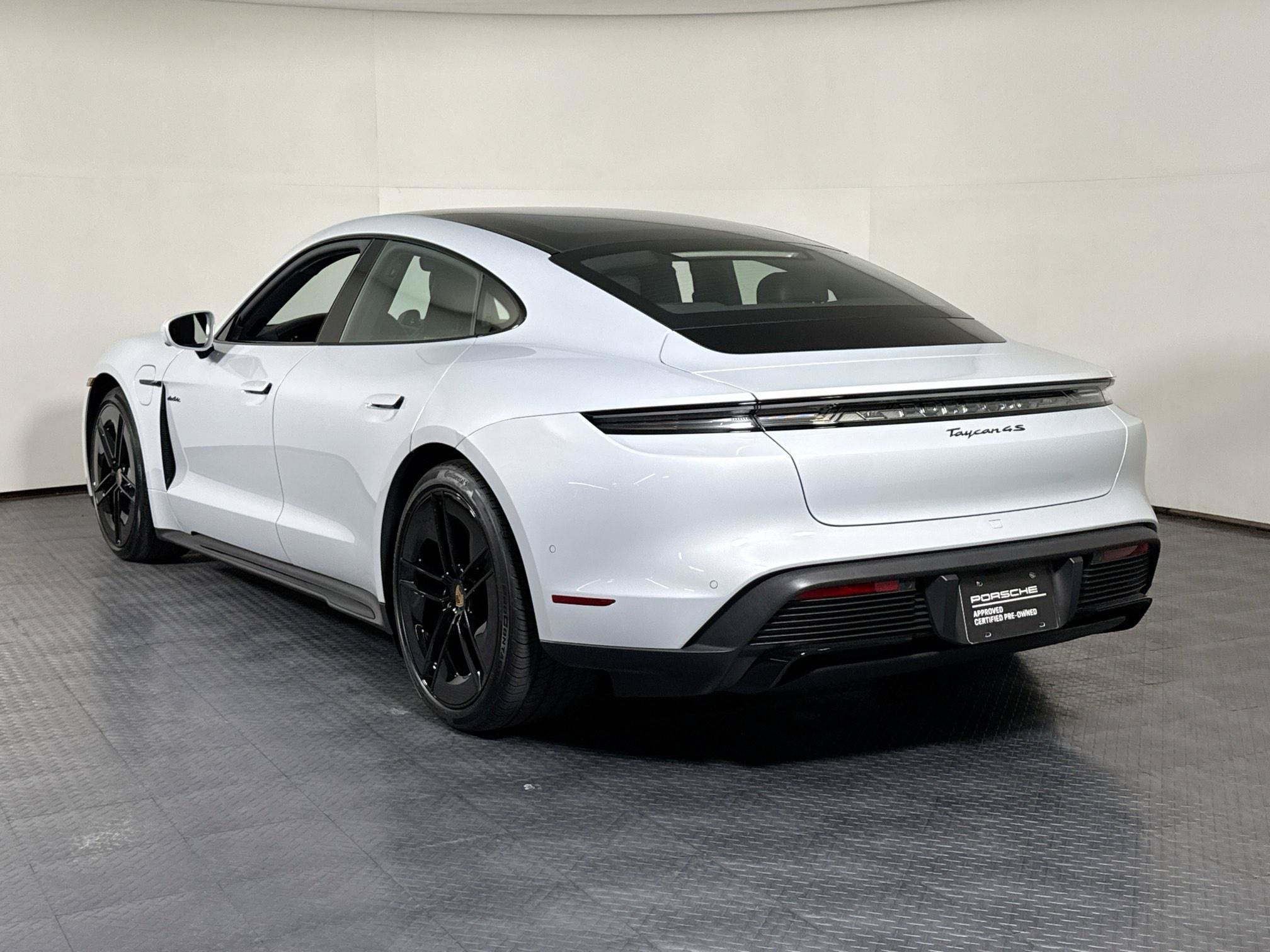 4S AWD