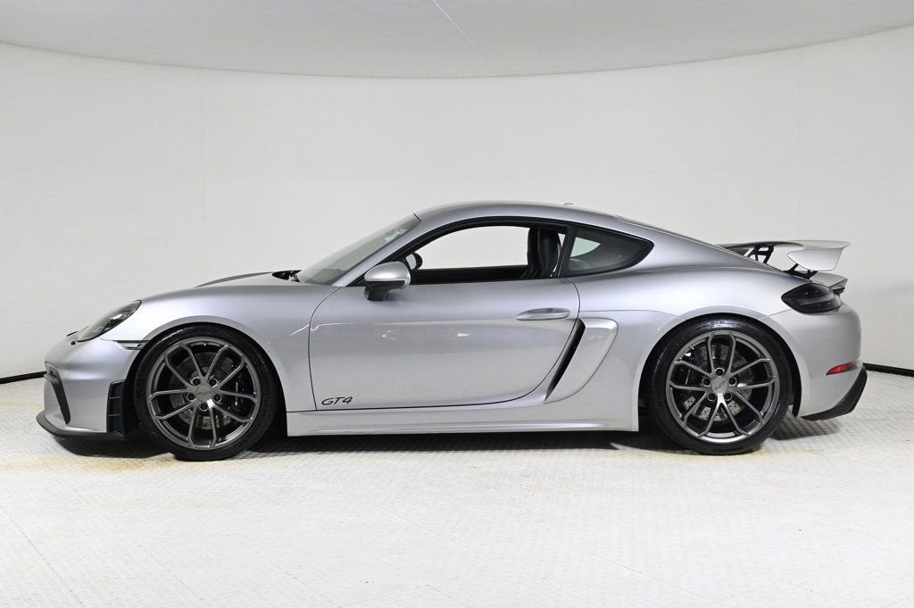GT4 Coupe
