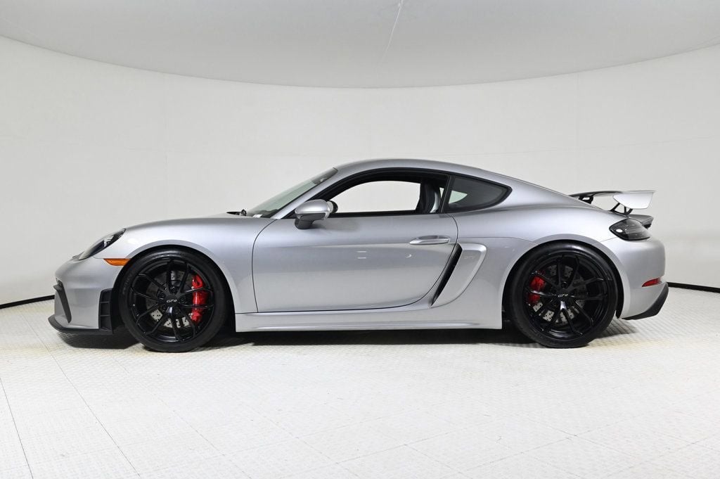 GT4 Coupe