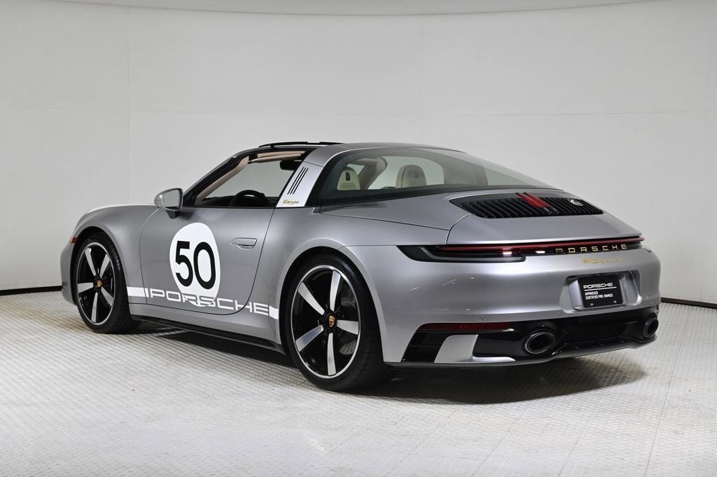 Targa 4S Heritage Design Edition