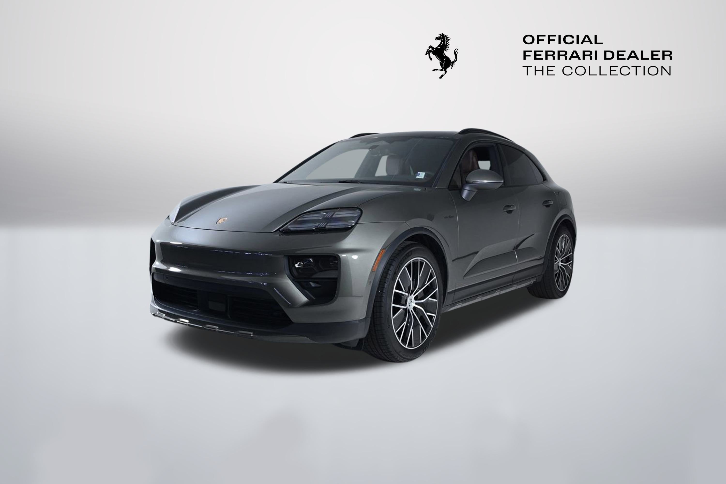 2025 Porsche Macan Base