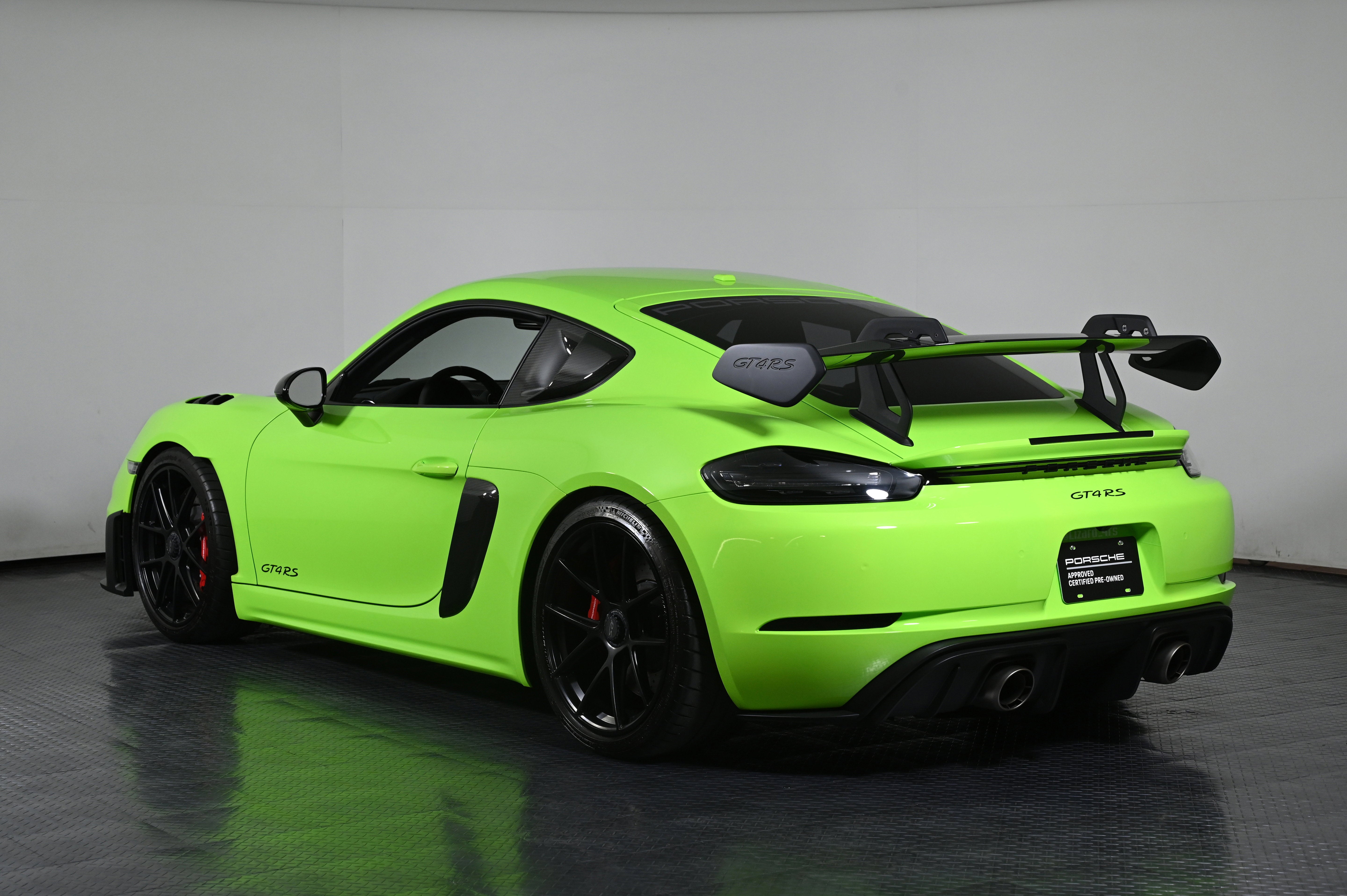 GT4 RS Coupe