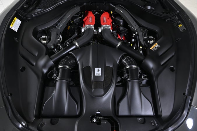 Ferrari Roma Spider