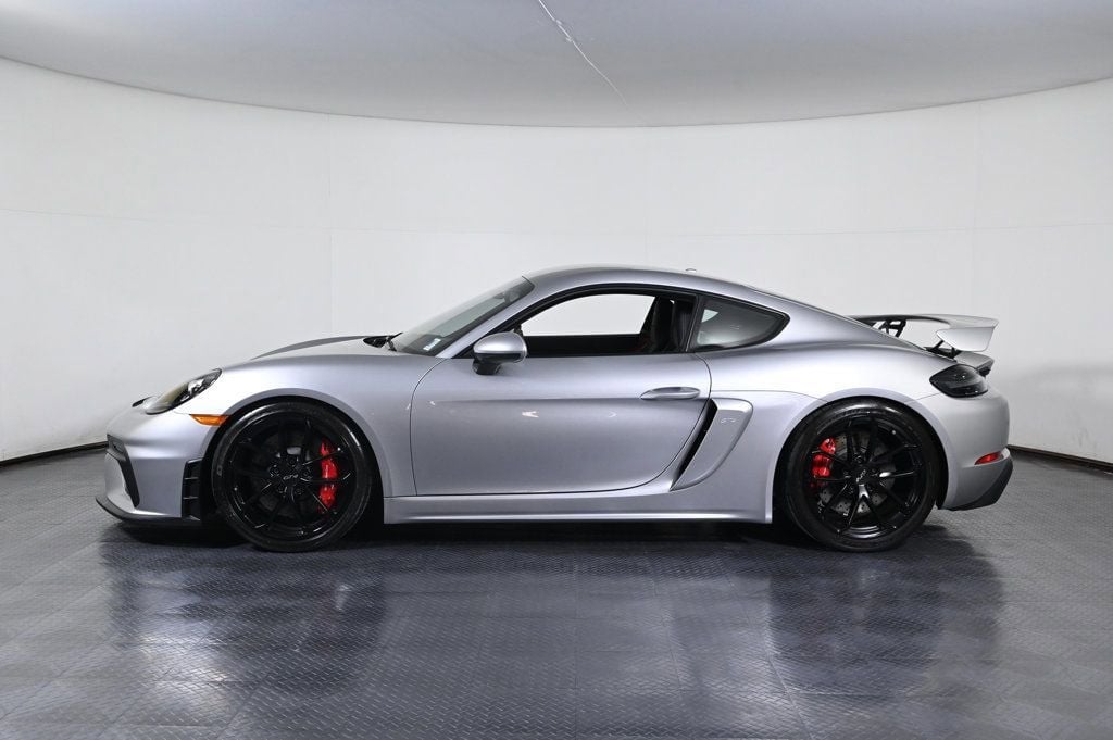 GT4 Coupe