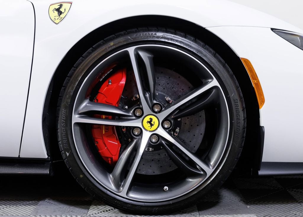 2025 Ferrari 296 Base - Photo 8