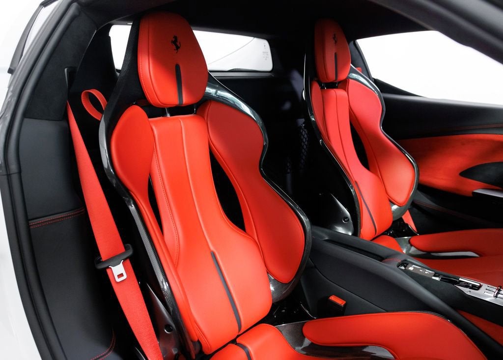 2025 Ferrari 296 Base - Photo 18