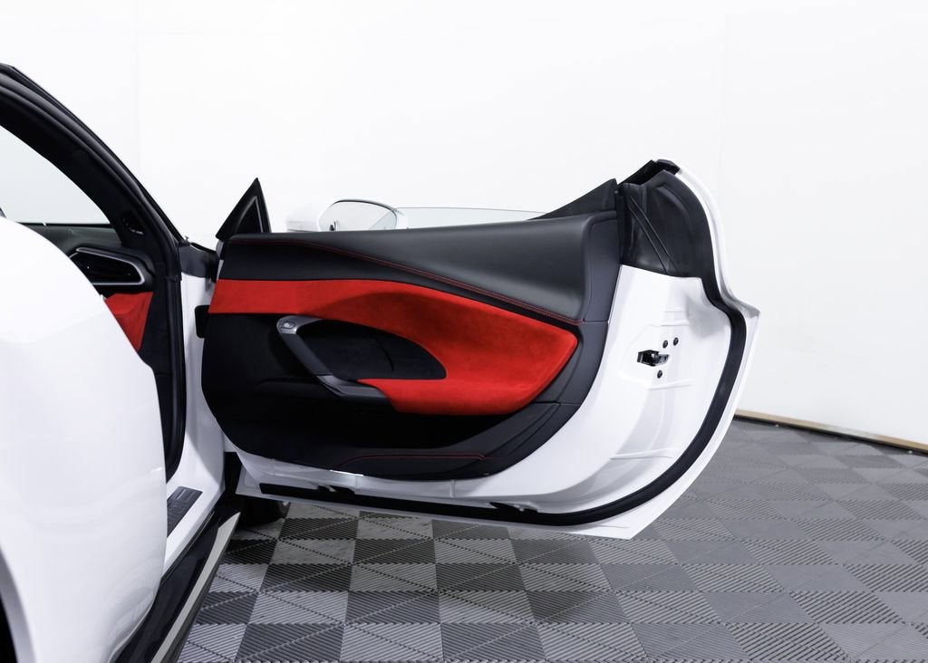 2025 Ferrari 296 Base - Photo 19