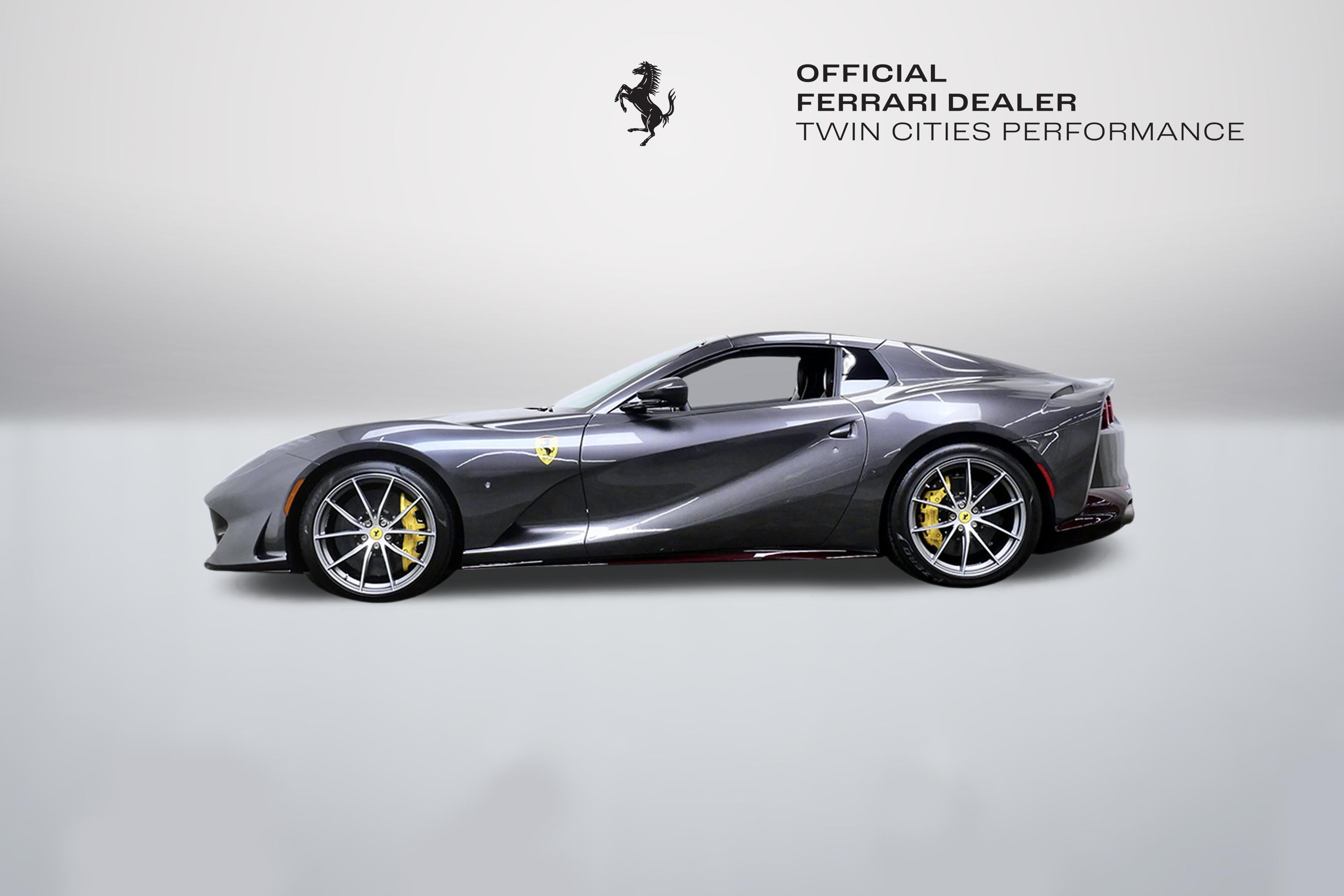 2022 Ferrari 812 GTS