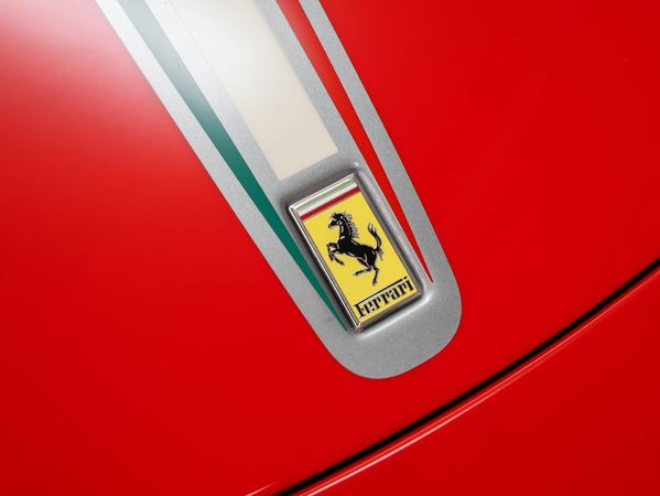 Ferrari Scuderia Spider 16M