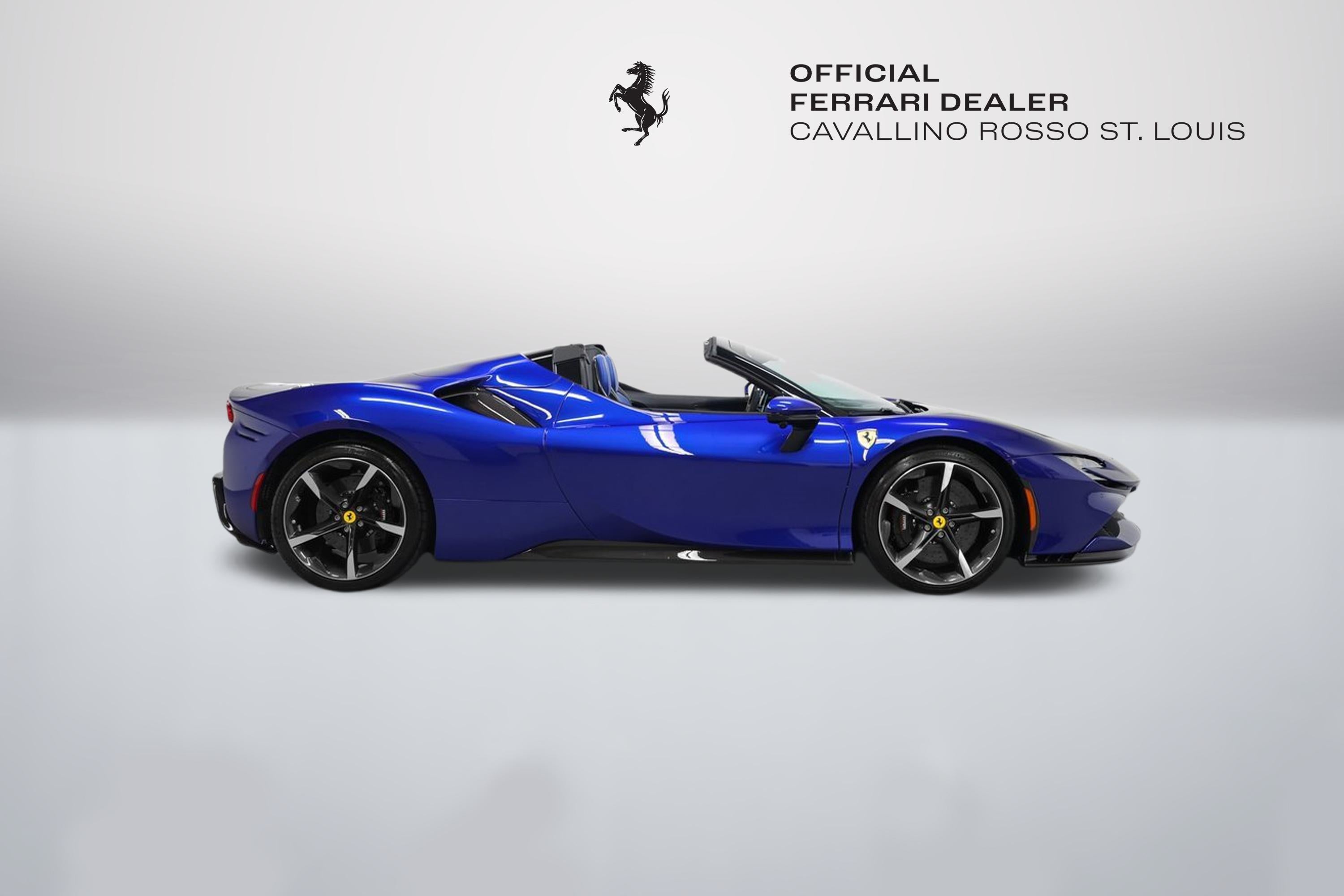 2023 Ferrari SF90 Spider photo 3