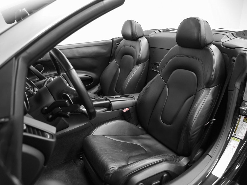 2dr Conv Auto quattro Spyder 5.2L