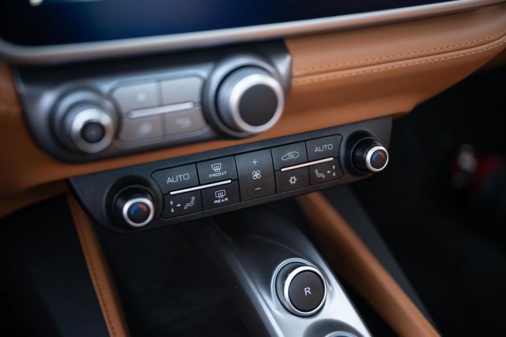 2019 Ferrari Portofino Base - Photo 51