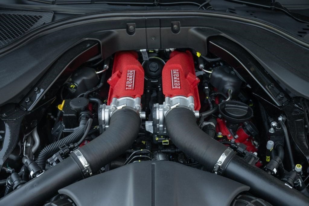 2025 Ferrari Roma Base - Photo 14