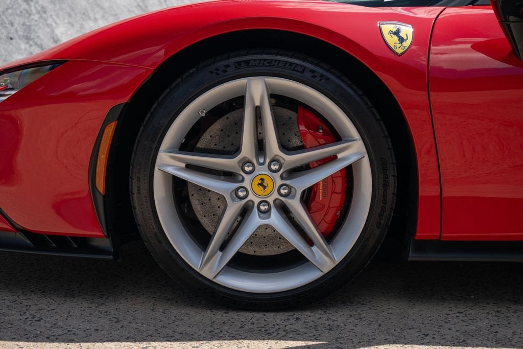 2024 Ferrari SF90 Base - Photo 18