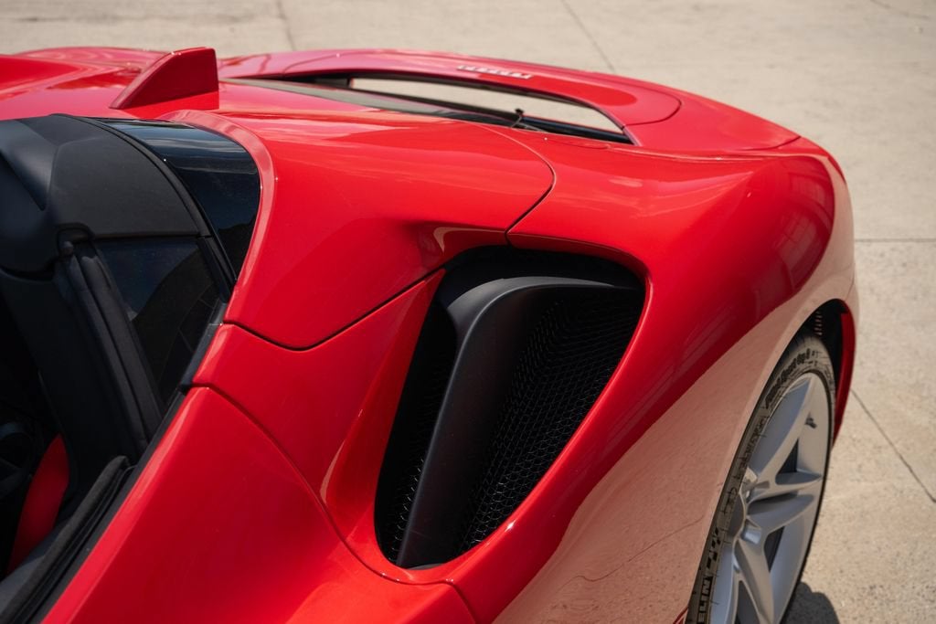 2024 Ferrari SF90 Base - Photo 20