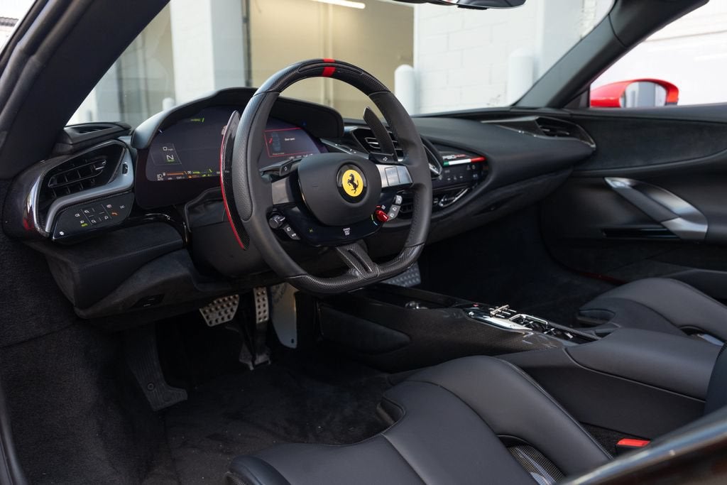 2024 Ferrari SF90 Base - Photo 31