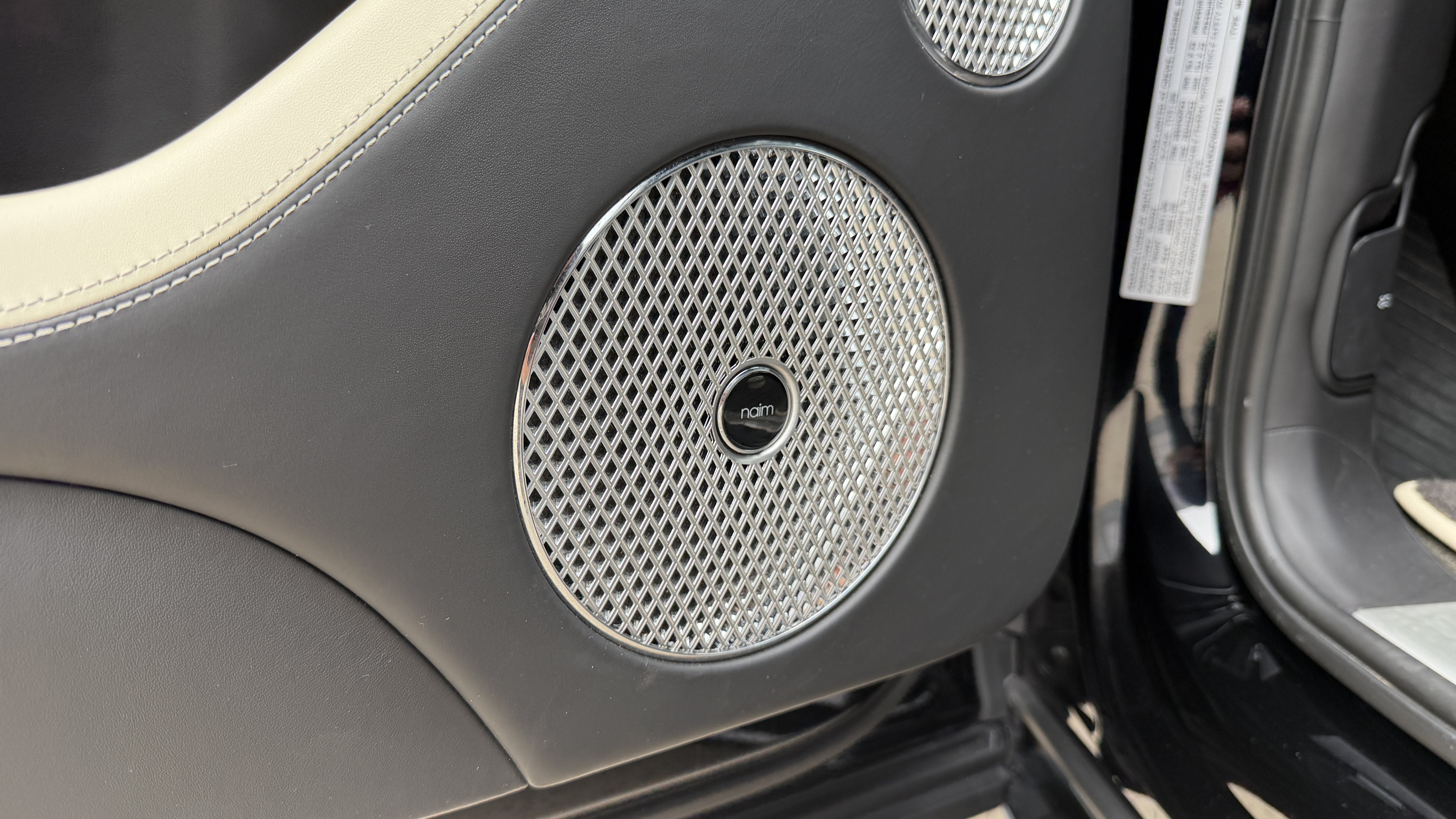 Used 2022 Beluga Bentley Speed image 14