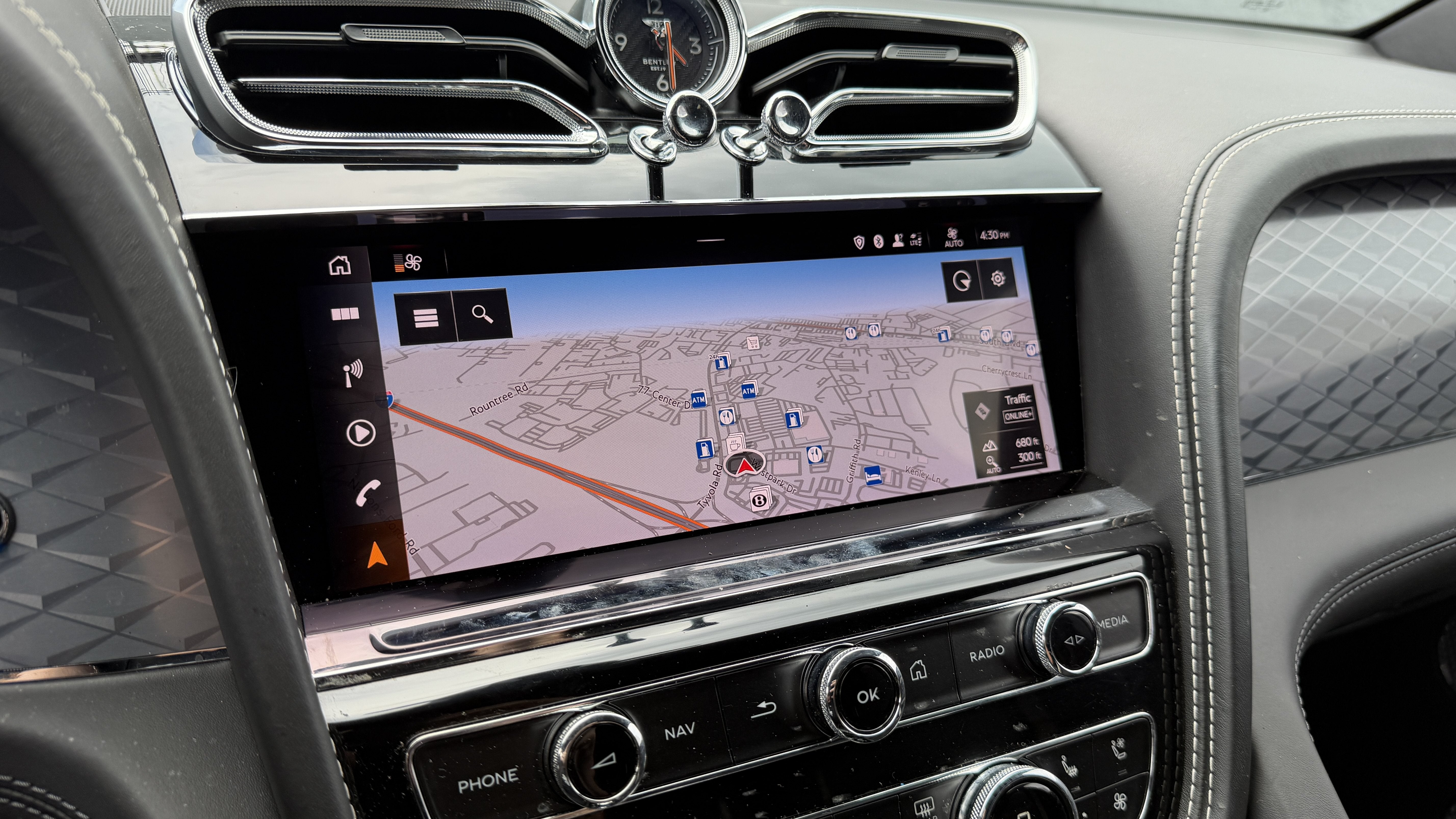 Used 2022 Beluga Bentley Speed image 22