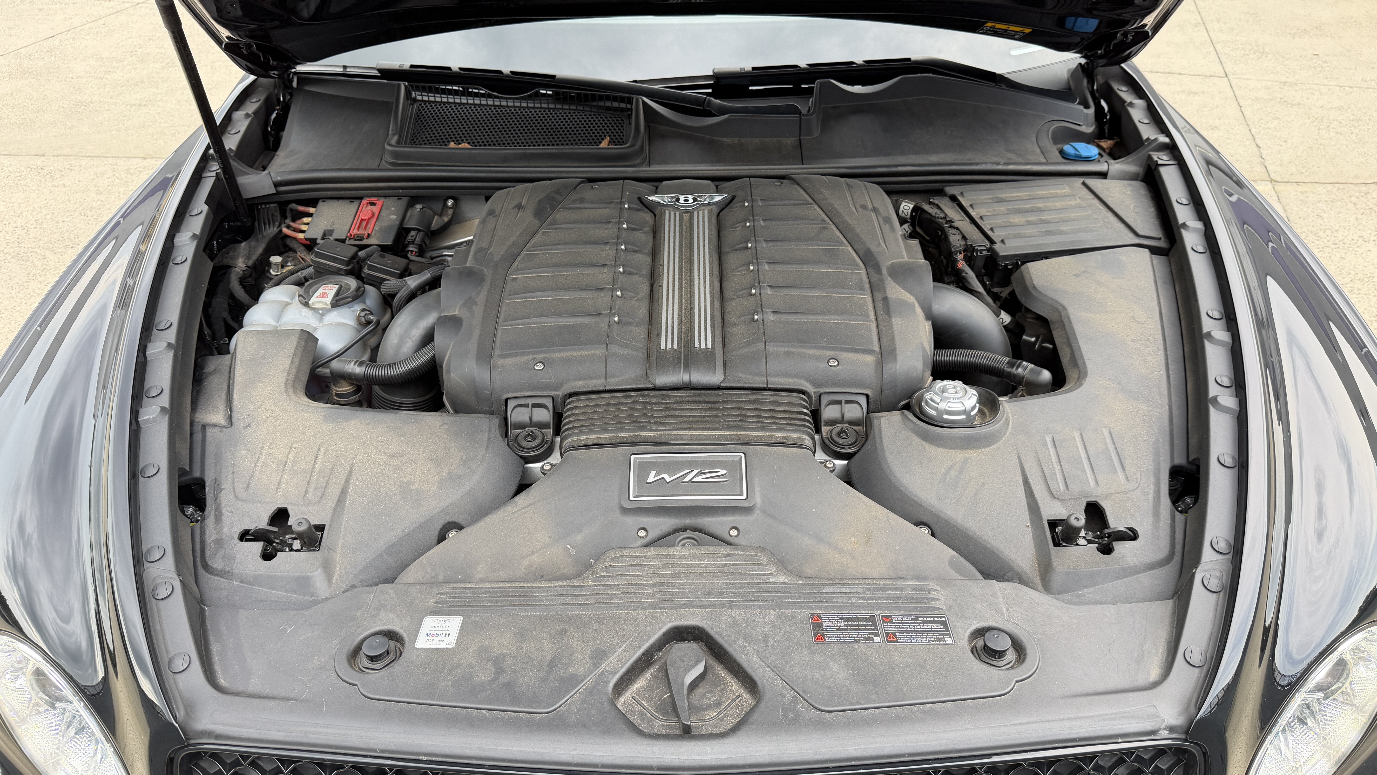 Used 2022 Beluga Bentley Speed image 29