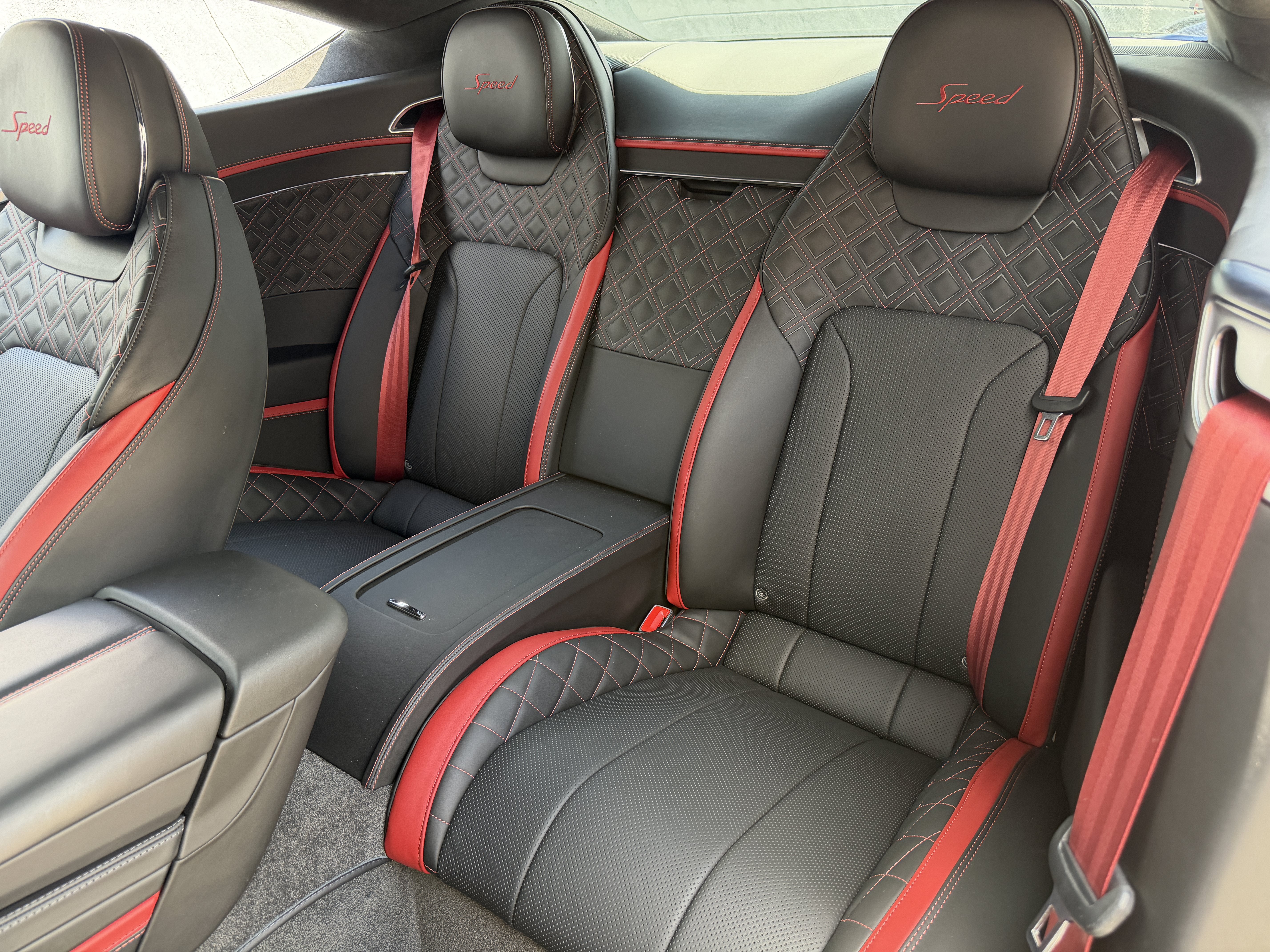 Used 2022 Beluga Bentley GT Speed image 36