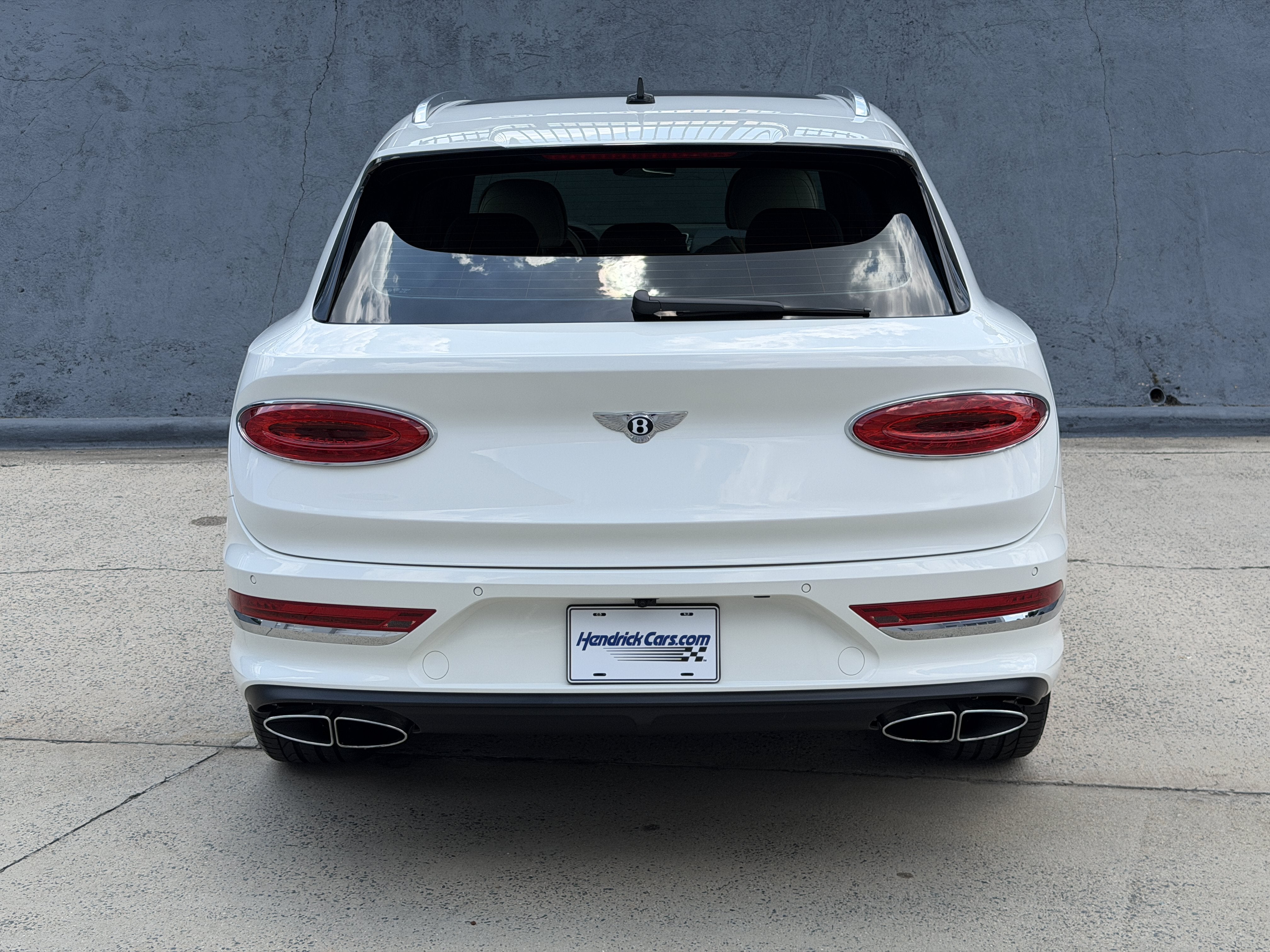 Used 2023 Glacier White Bentley Azure image 11