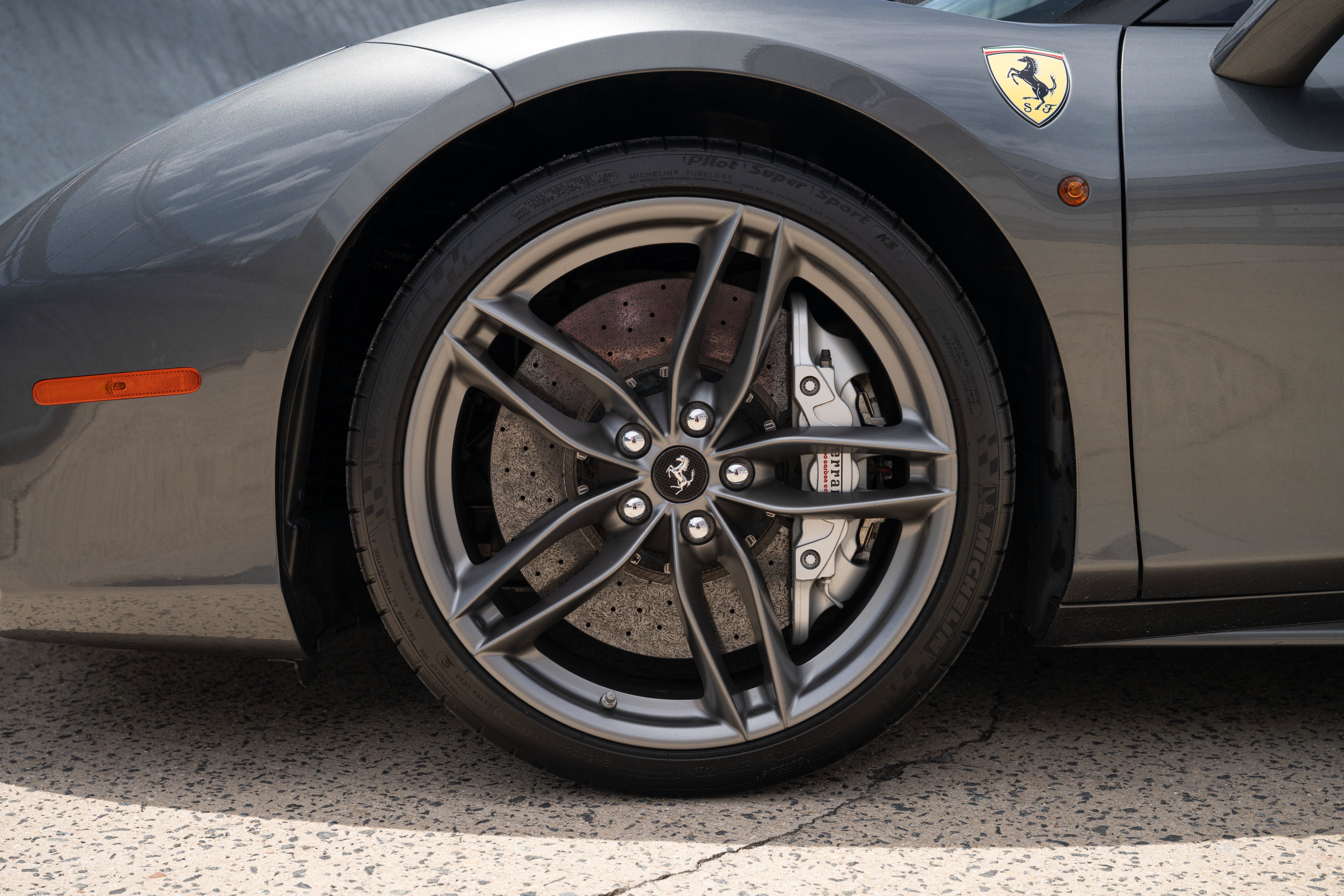 Certified Used 2017 Grigio Silverstone Ferrari  image 16