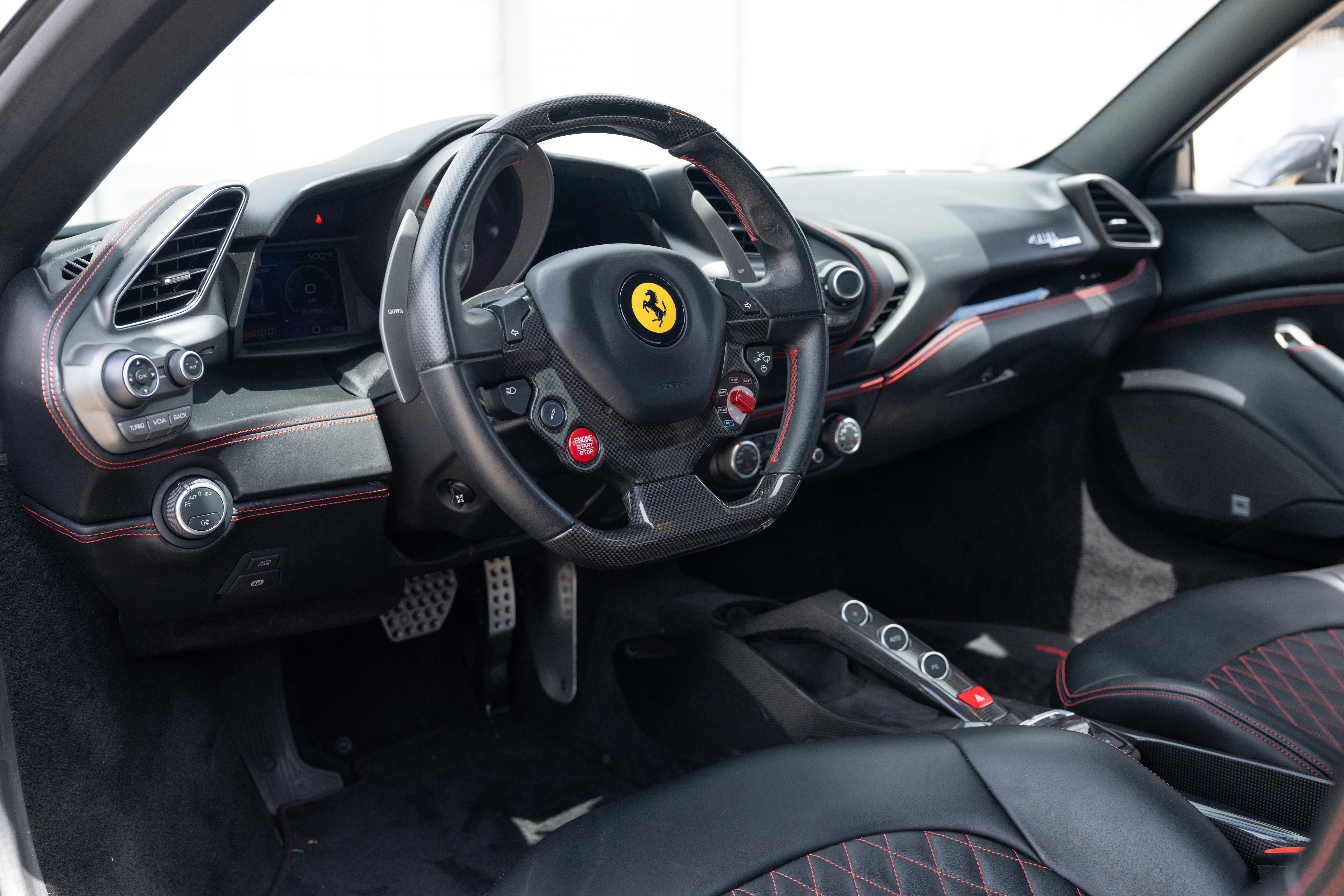 Certified Used 2017 Grigio Silverstone Ferrari  image 29