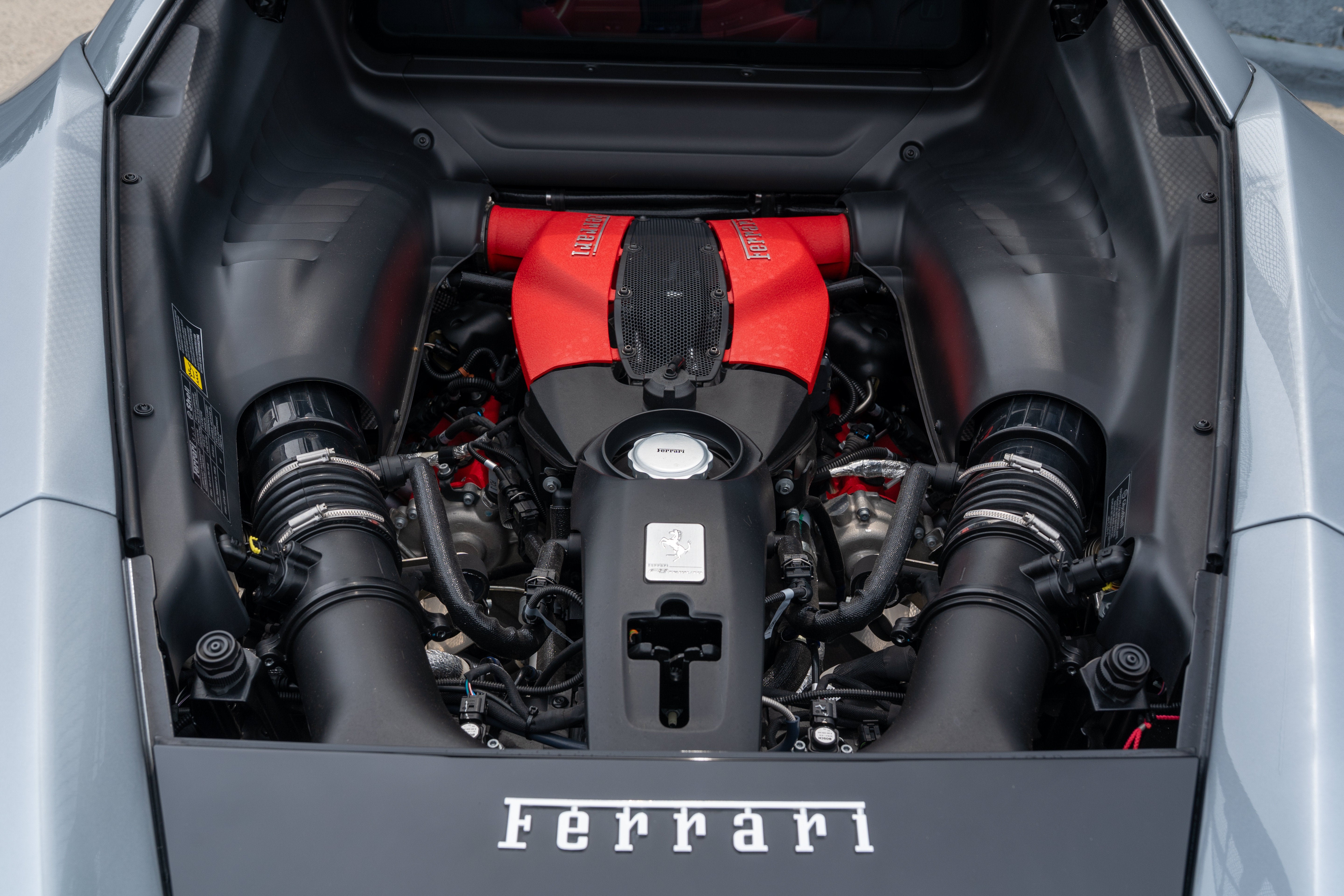 Certified Used 2021 Grigio Titanio Metall Ferrari Base image 13
