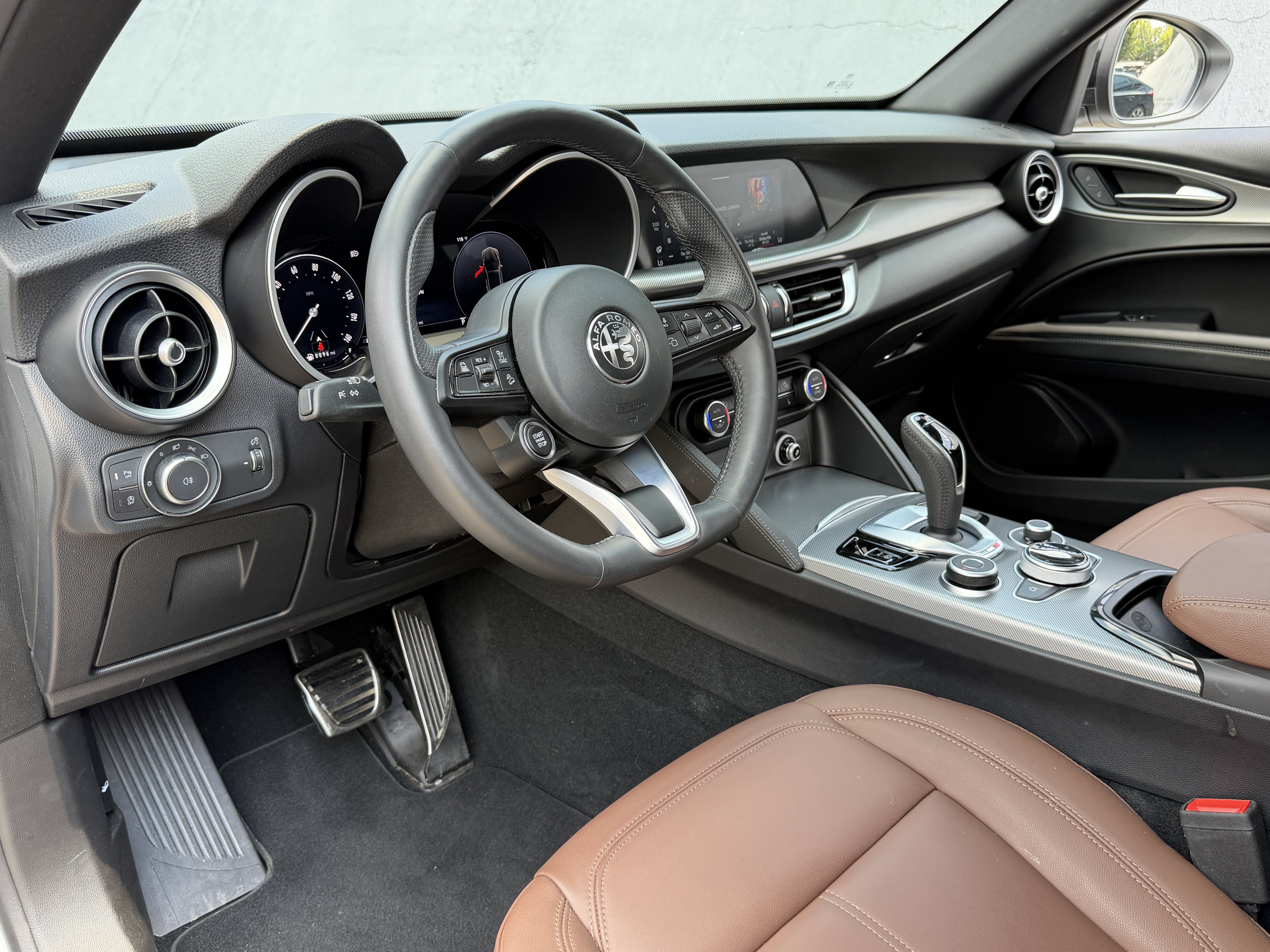 Used 2024 Alfa White Alfa Romeo Ti image 12