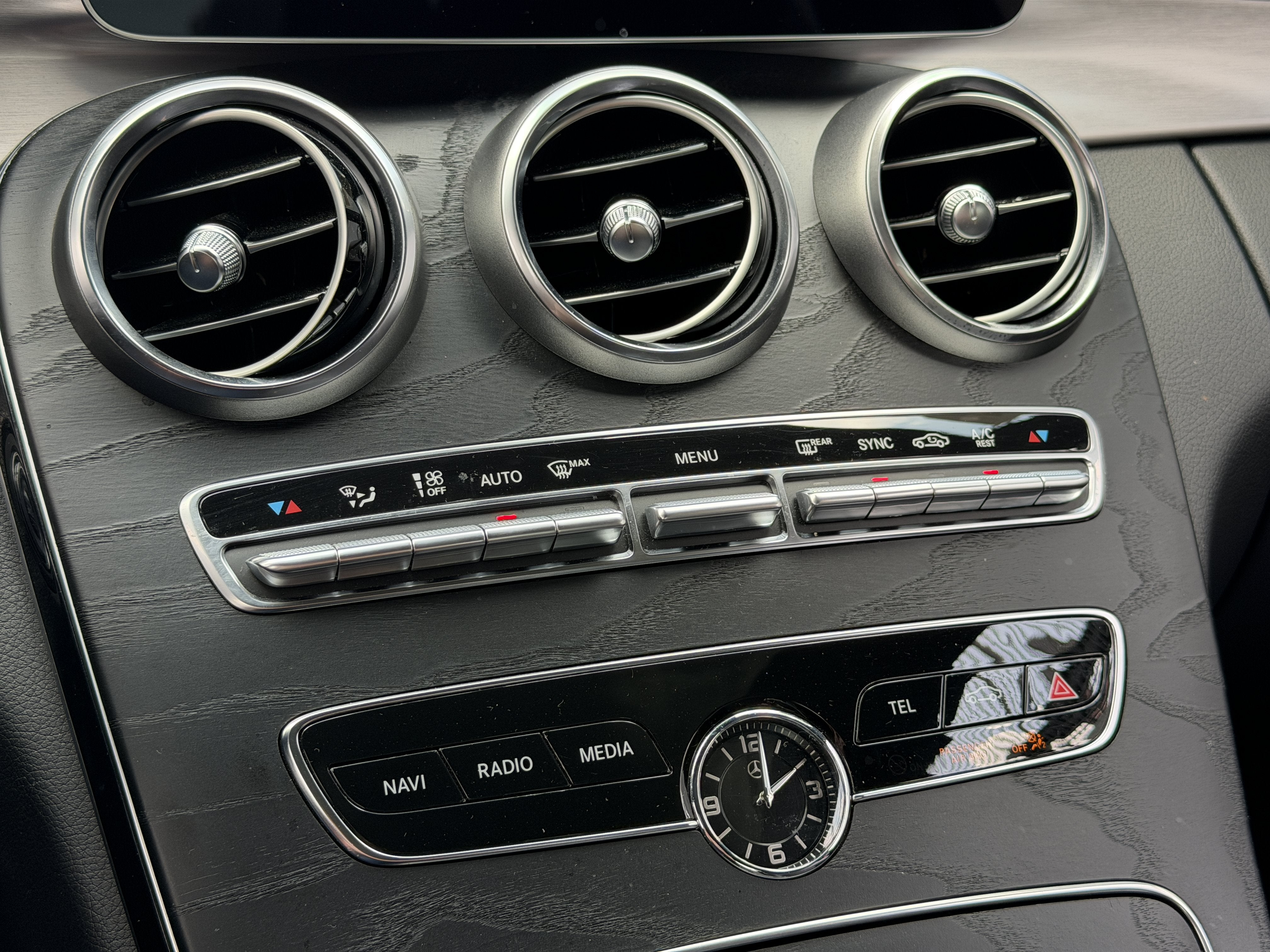 Used 2020 Polar White Mercedes-Benz AMG® C 43 image 21