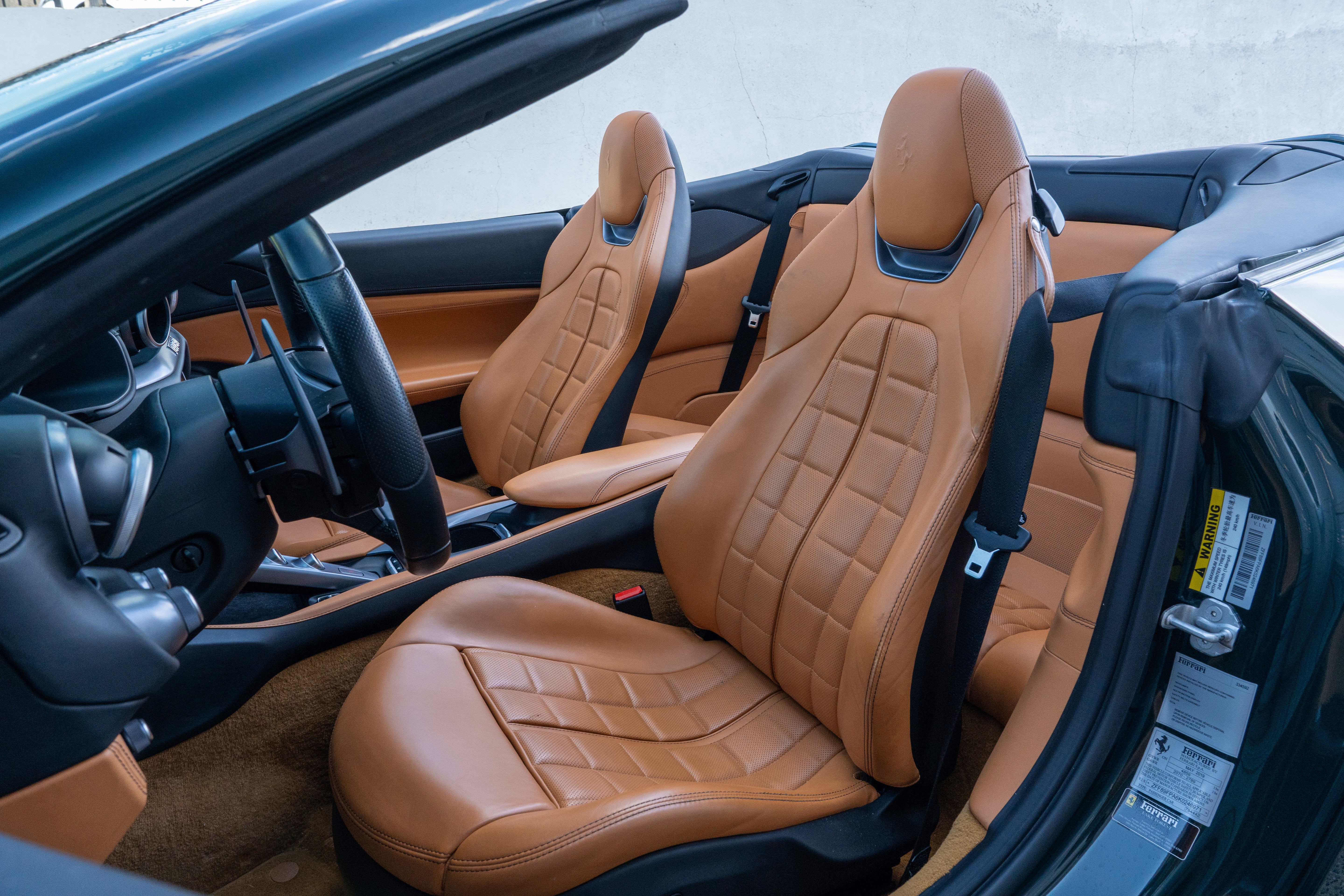 Certified Used 2019 Verde British Ferrari  image 31