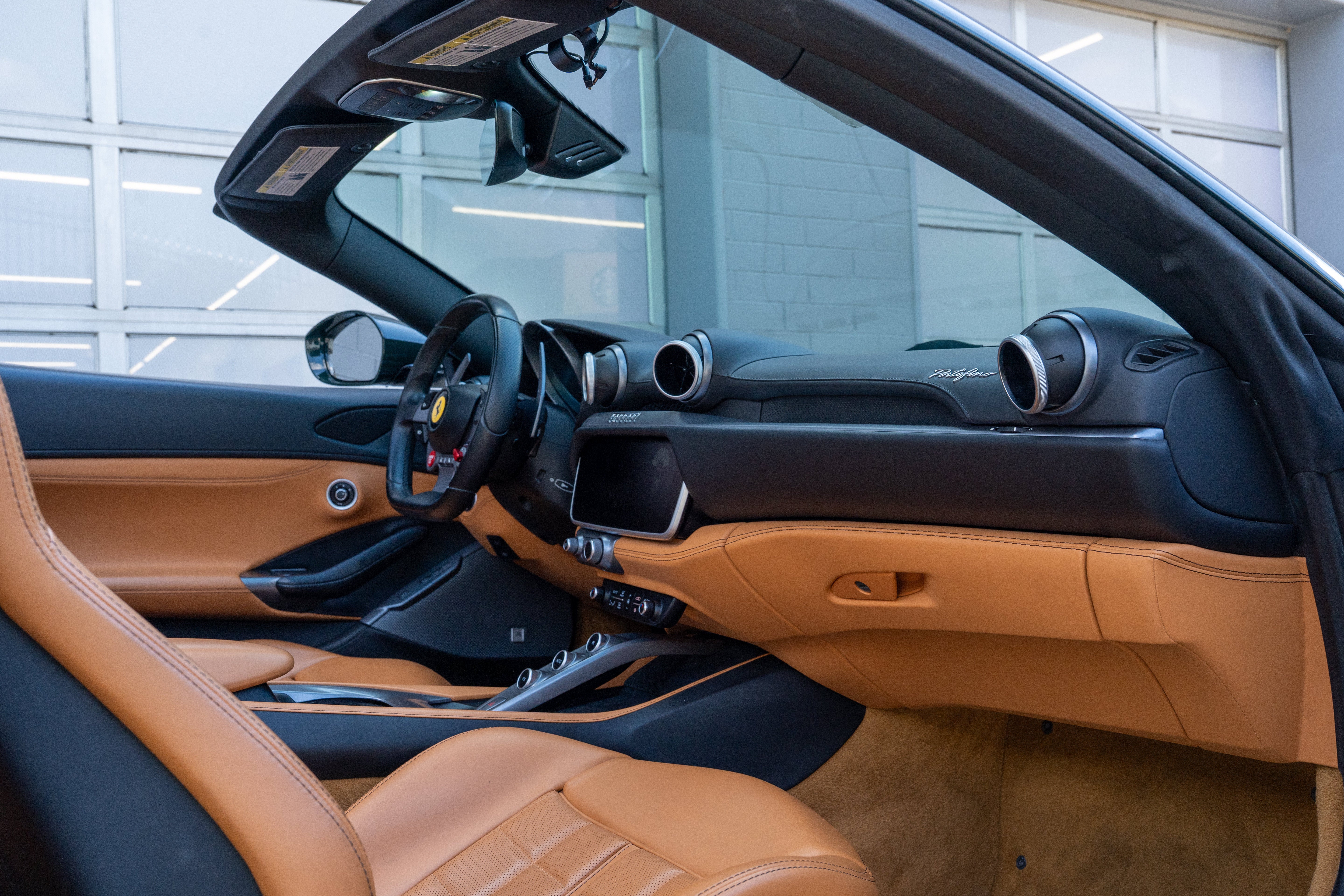 Certified Used 2019 Verde British Ferrari  image 48