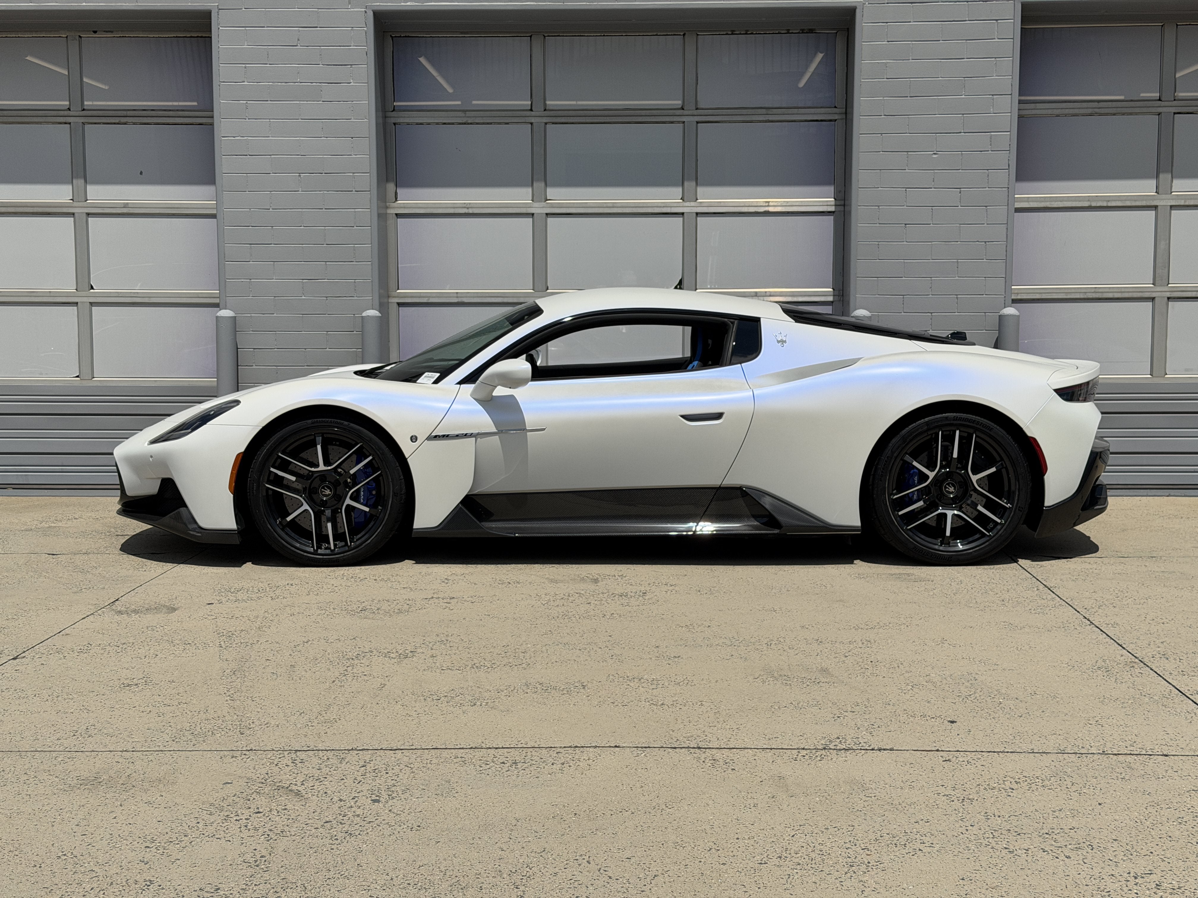 Used 2022 Bianco Audace Maserati  image 6