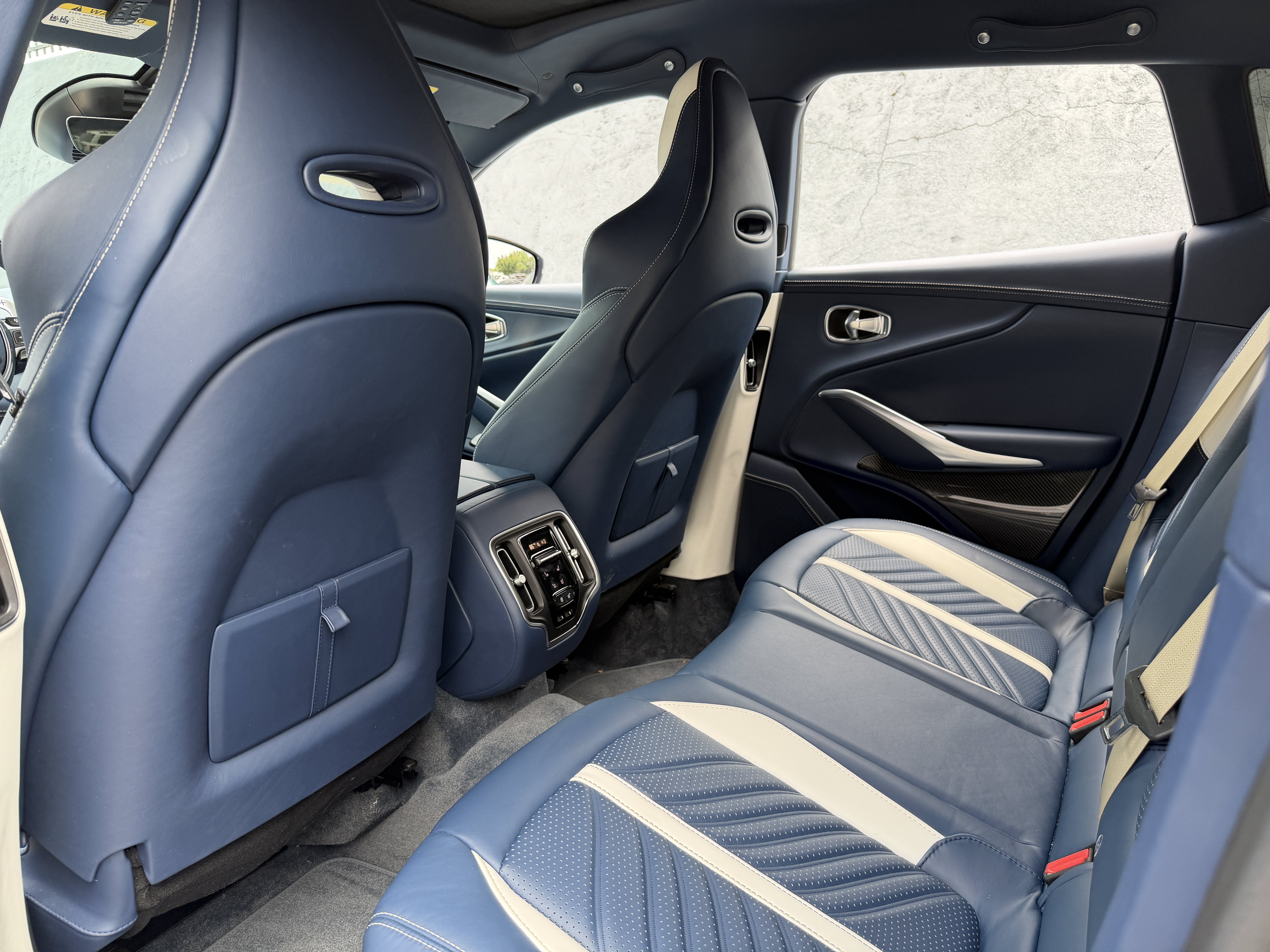 Used 2023 Caribbean Blue Aston Martin 707 image 37