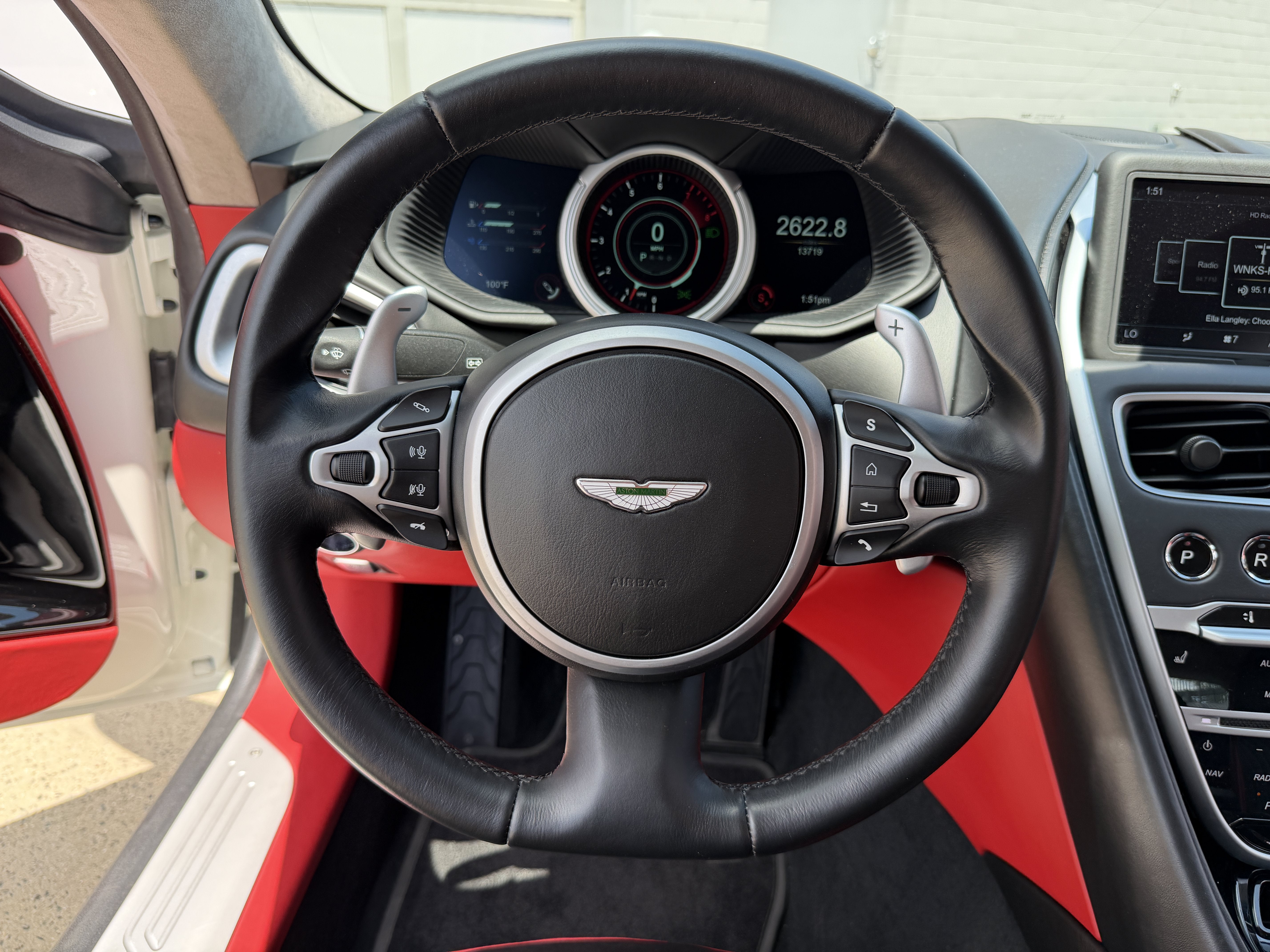 Used 2019 White Aston Martin V8 image 11