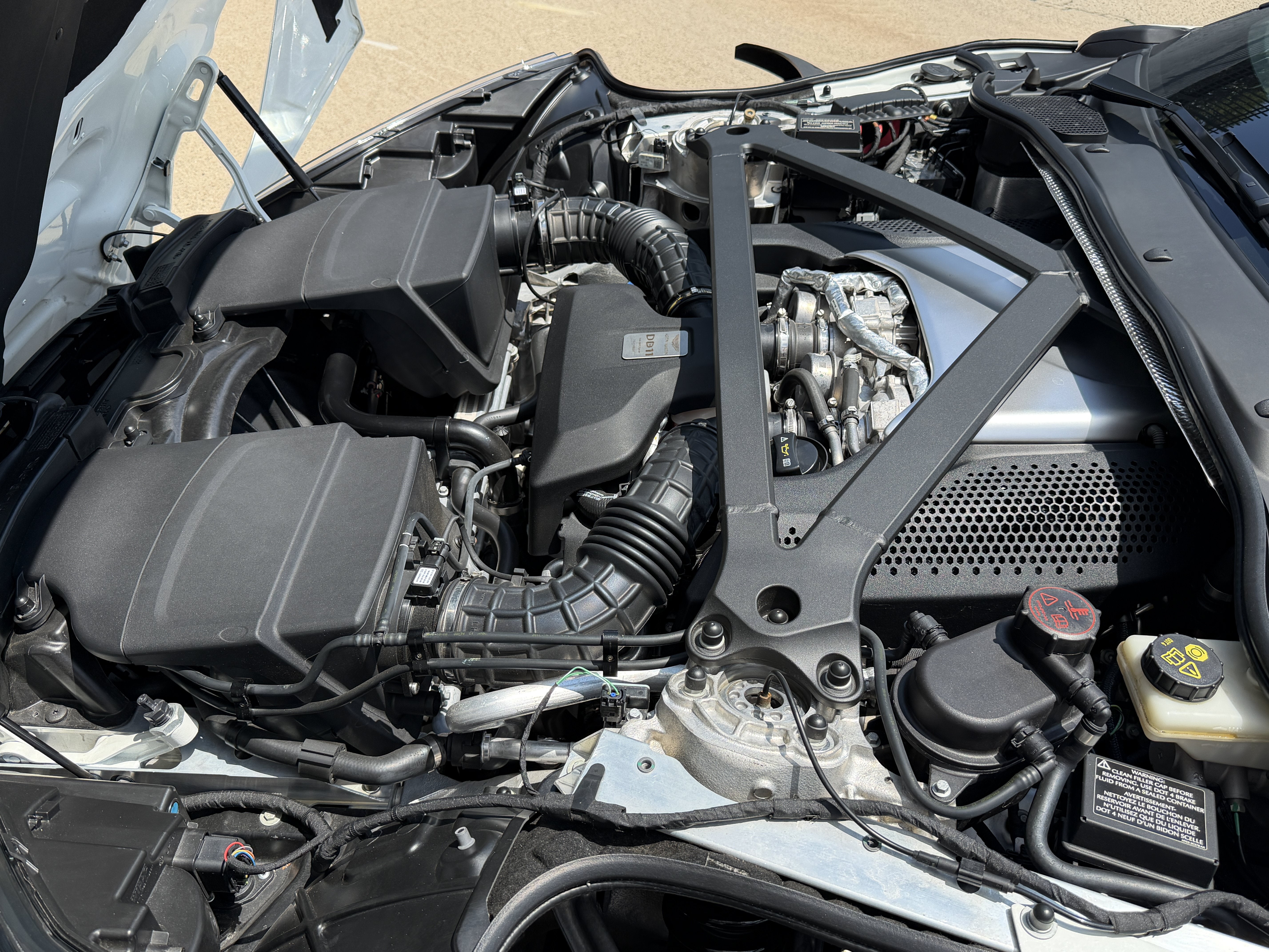 Used 2019 White Aston Martin V8 image 19