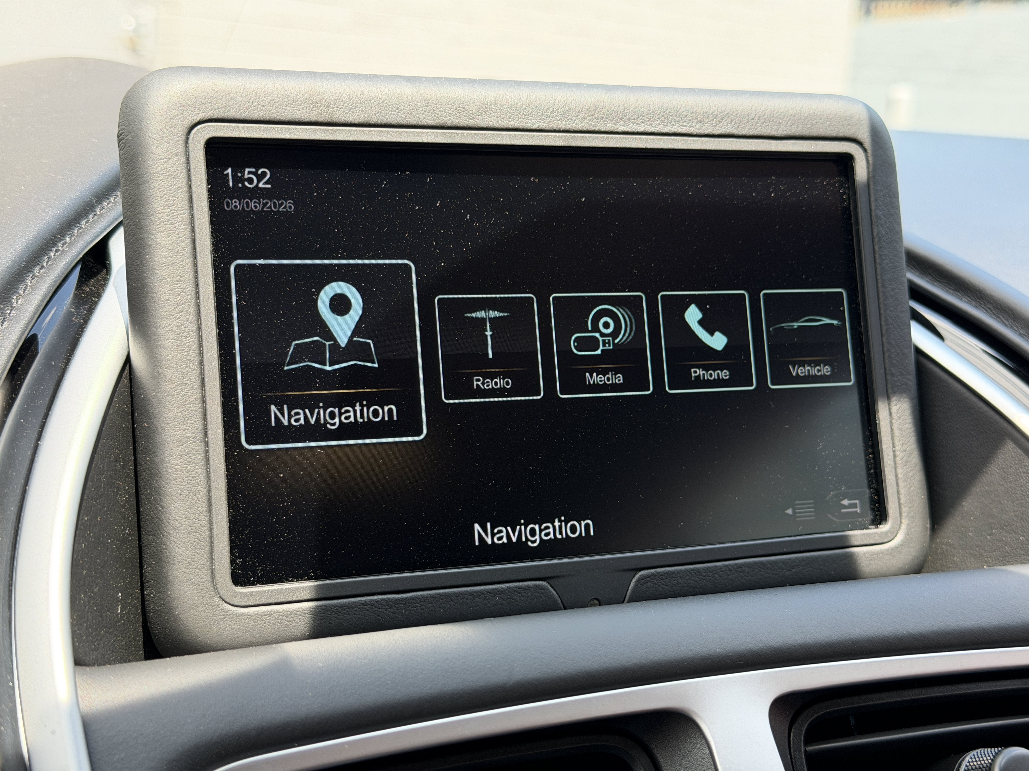 Used 2019 White Aston Martin V8 image 29