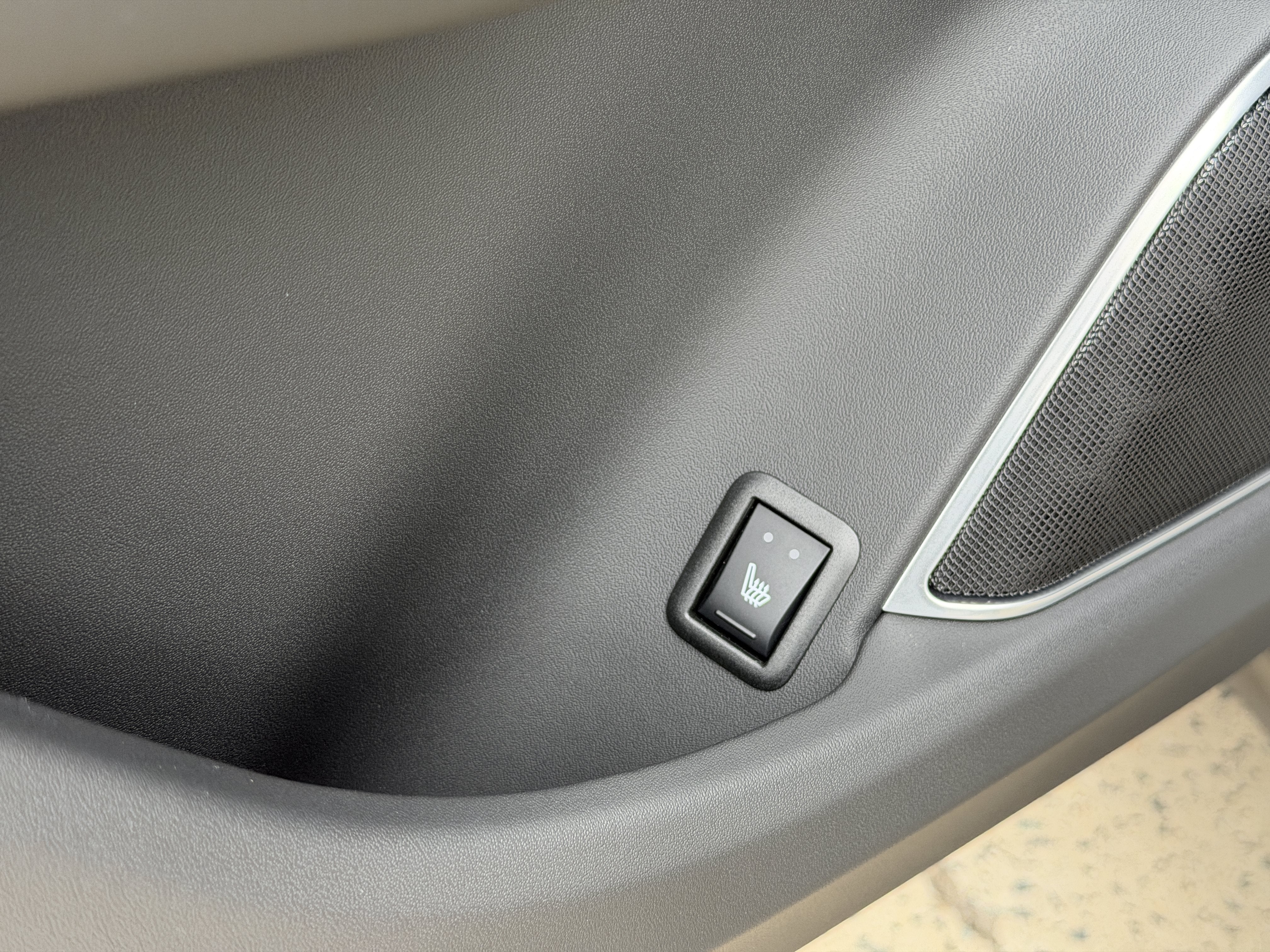 Used 2024 Bianco Maserati GT Ultima image 34