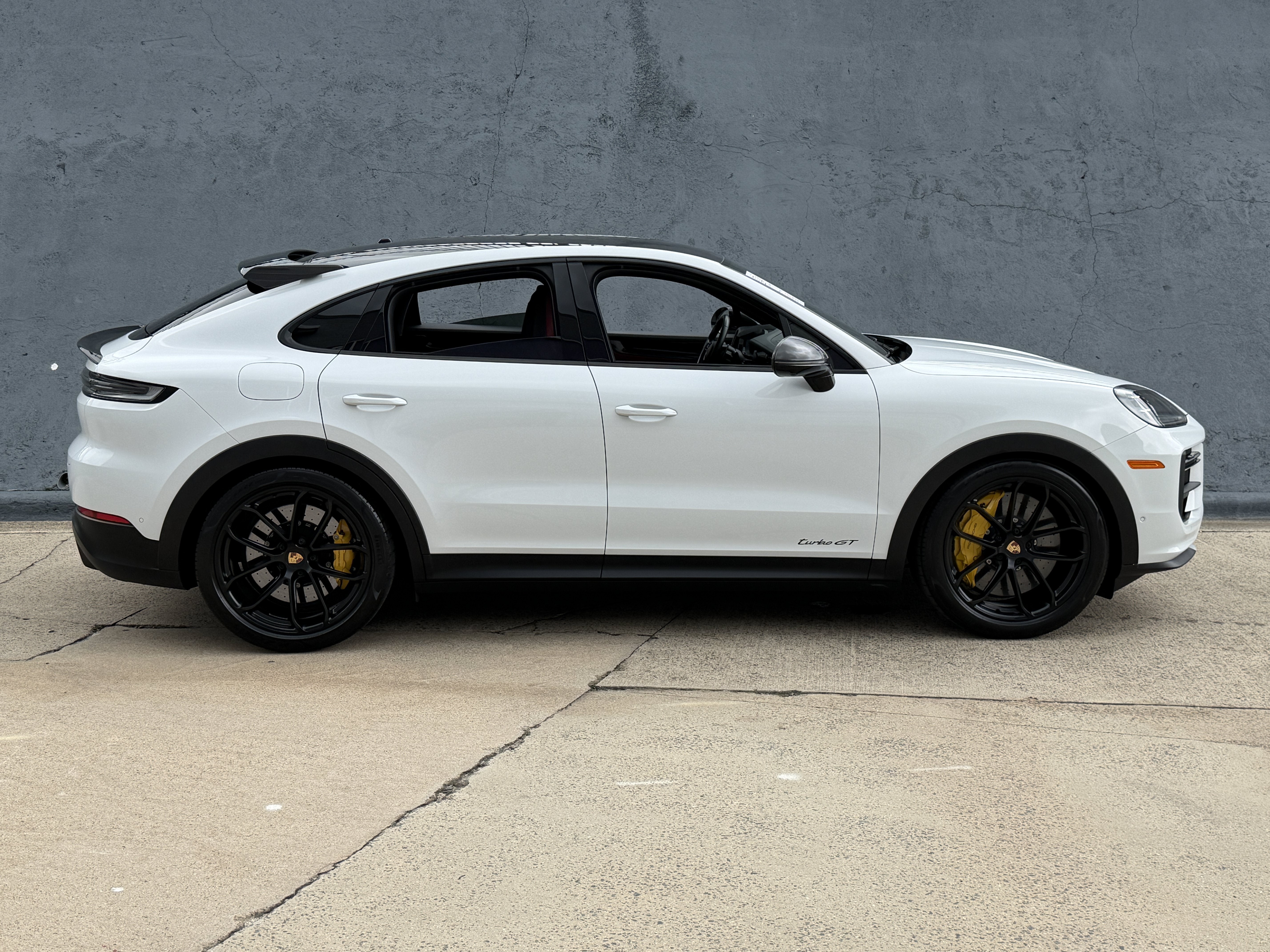Used 2024 Carrara White Metallic Porsche Turbo GT image 2