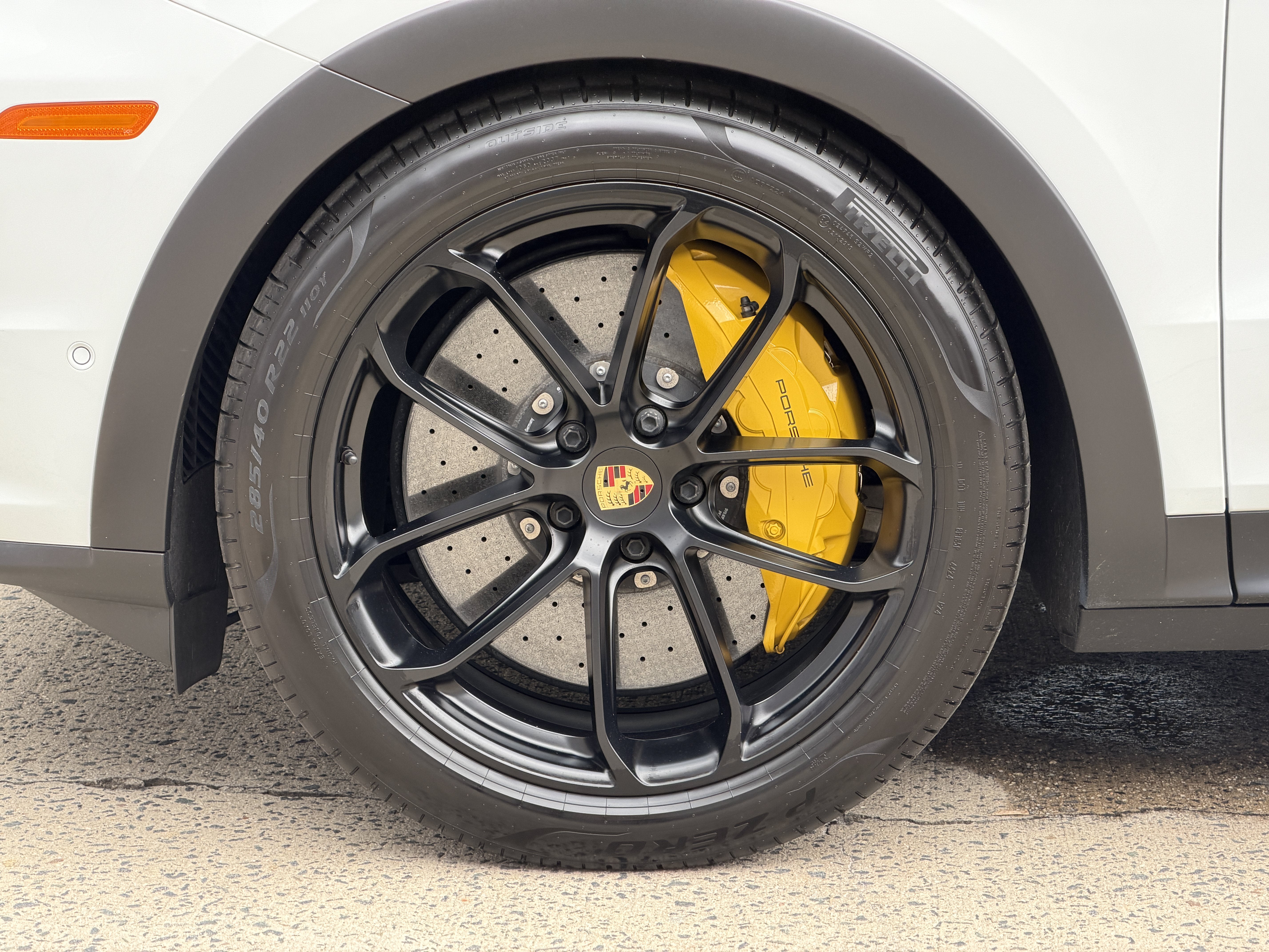Used 2024 Carrara White Metallic Porsche Turbo GT image 12