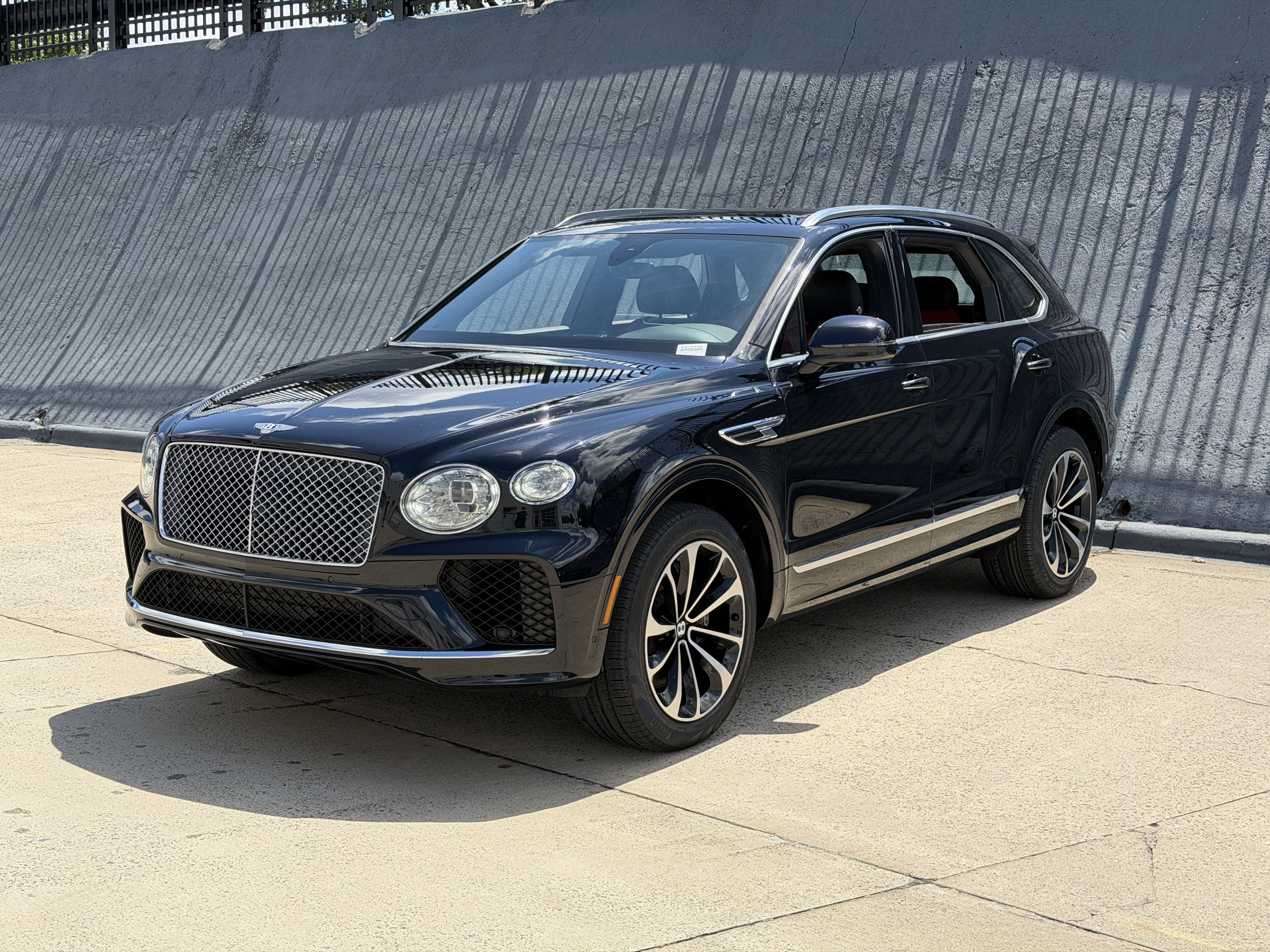 Used 2023 Black Bentley Azure image 10