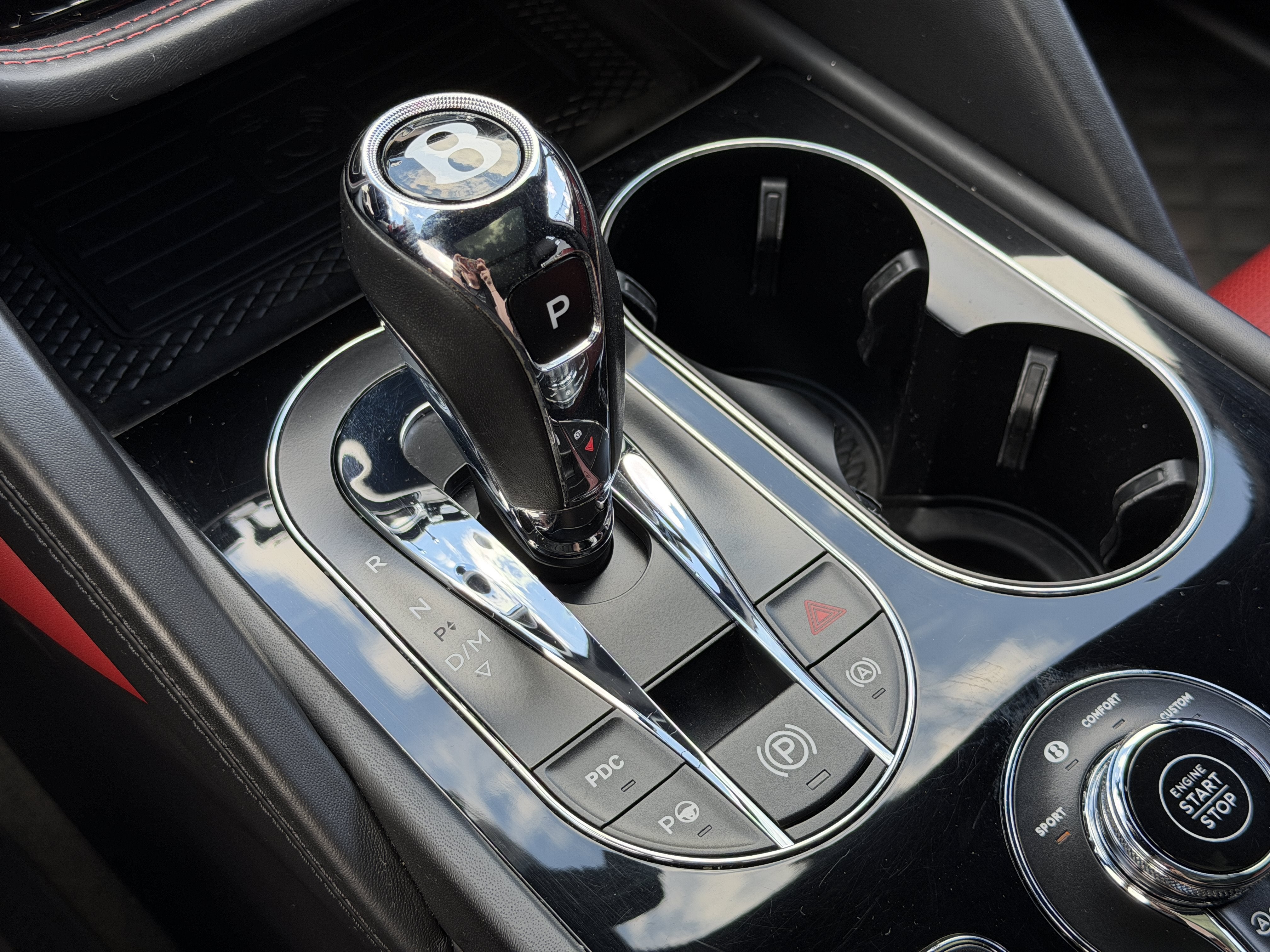 Used 2023 Black Bentley Azure image 26