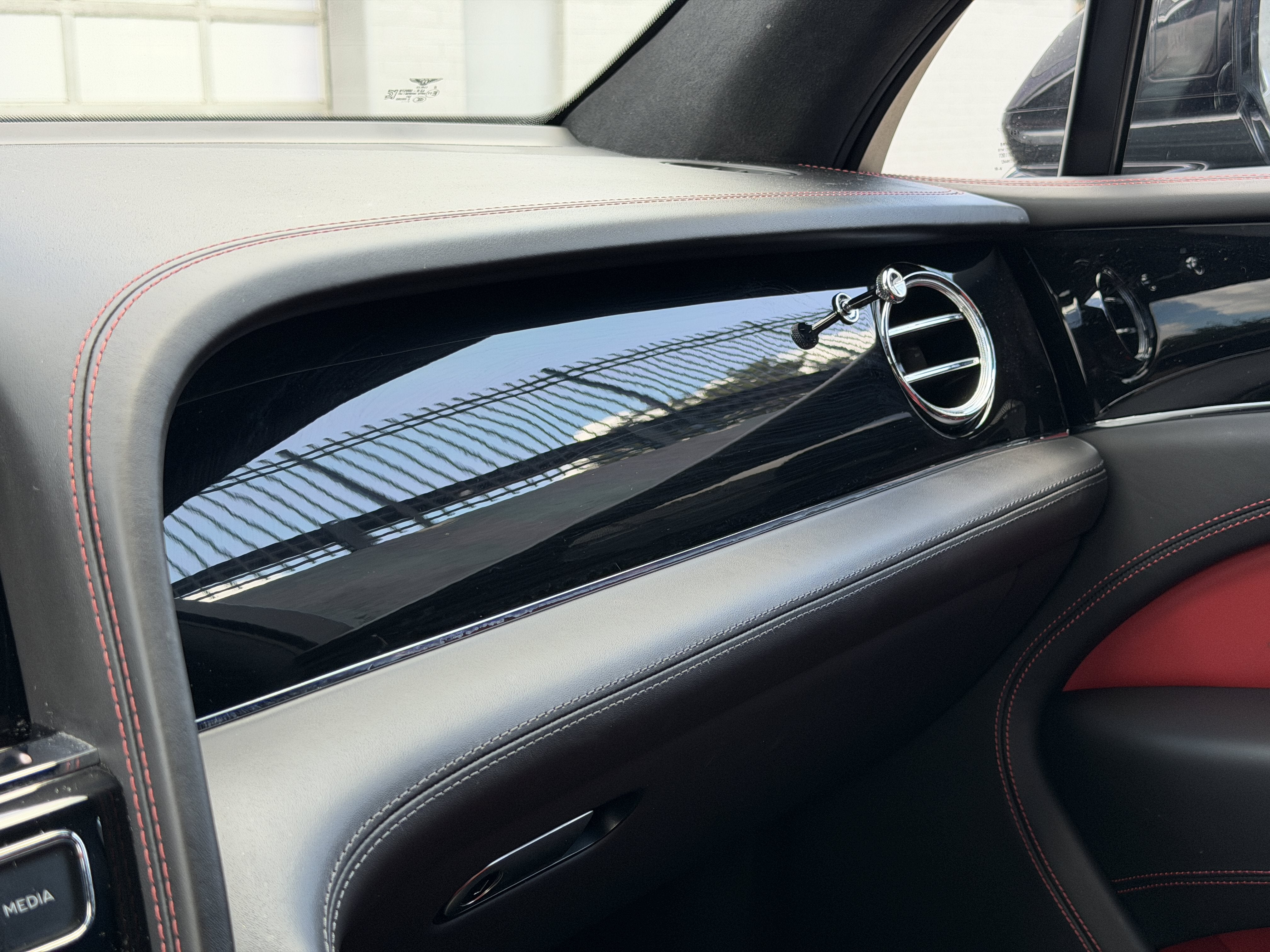 Used 2023 Black Bentley Azure image 28