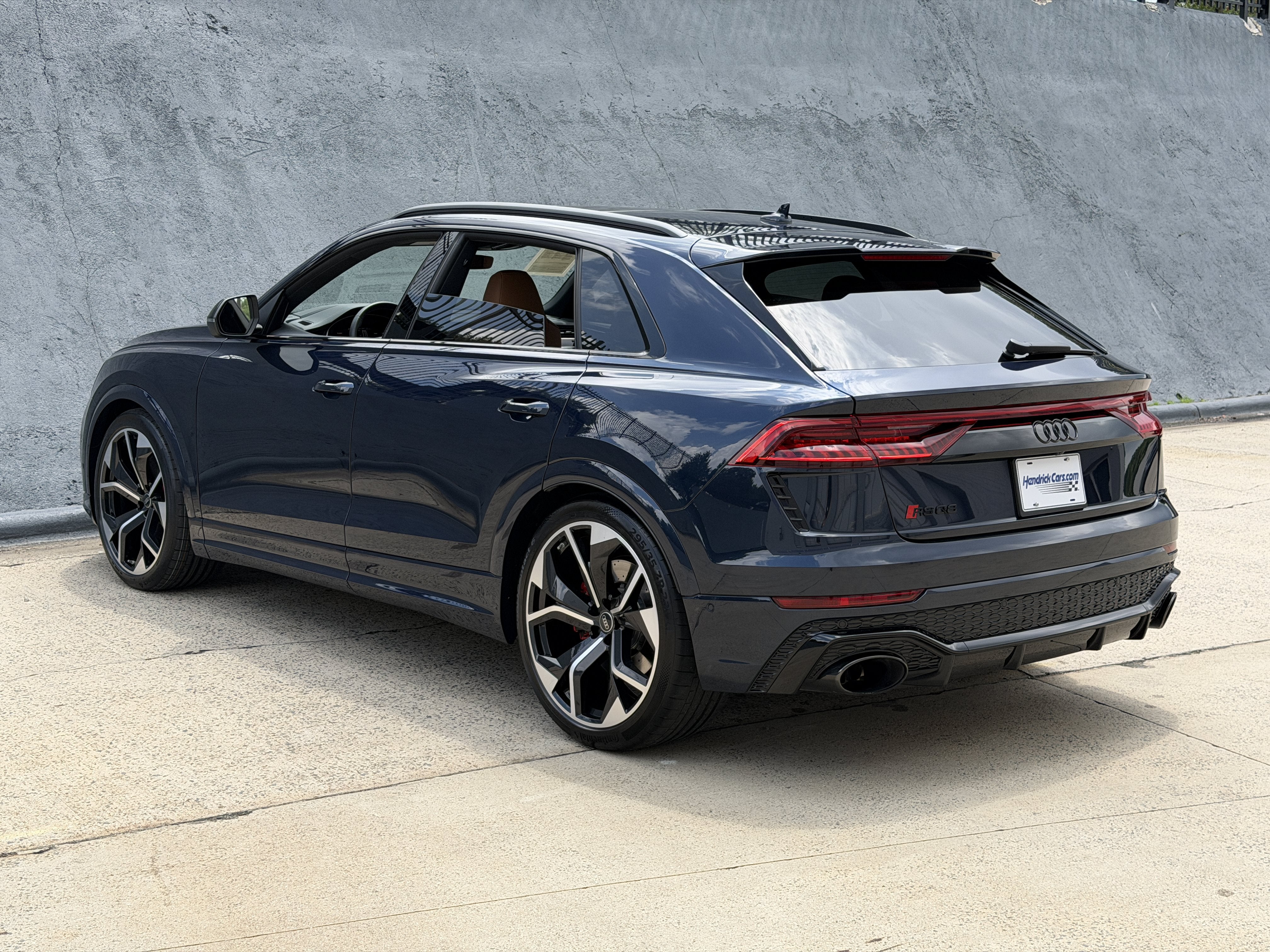 Used 2024 Navarra Blue Metallic Audi  image 5