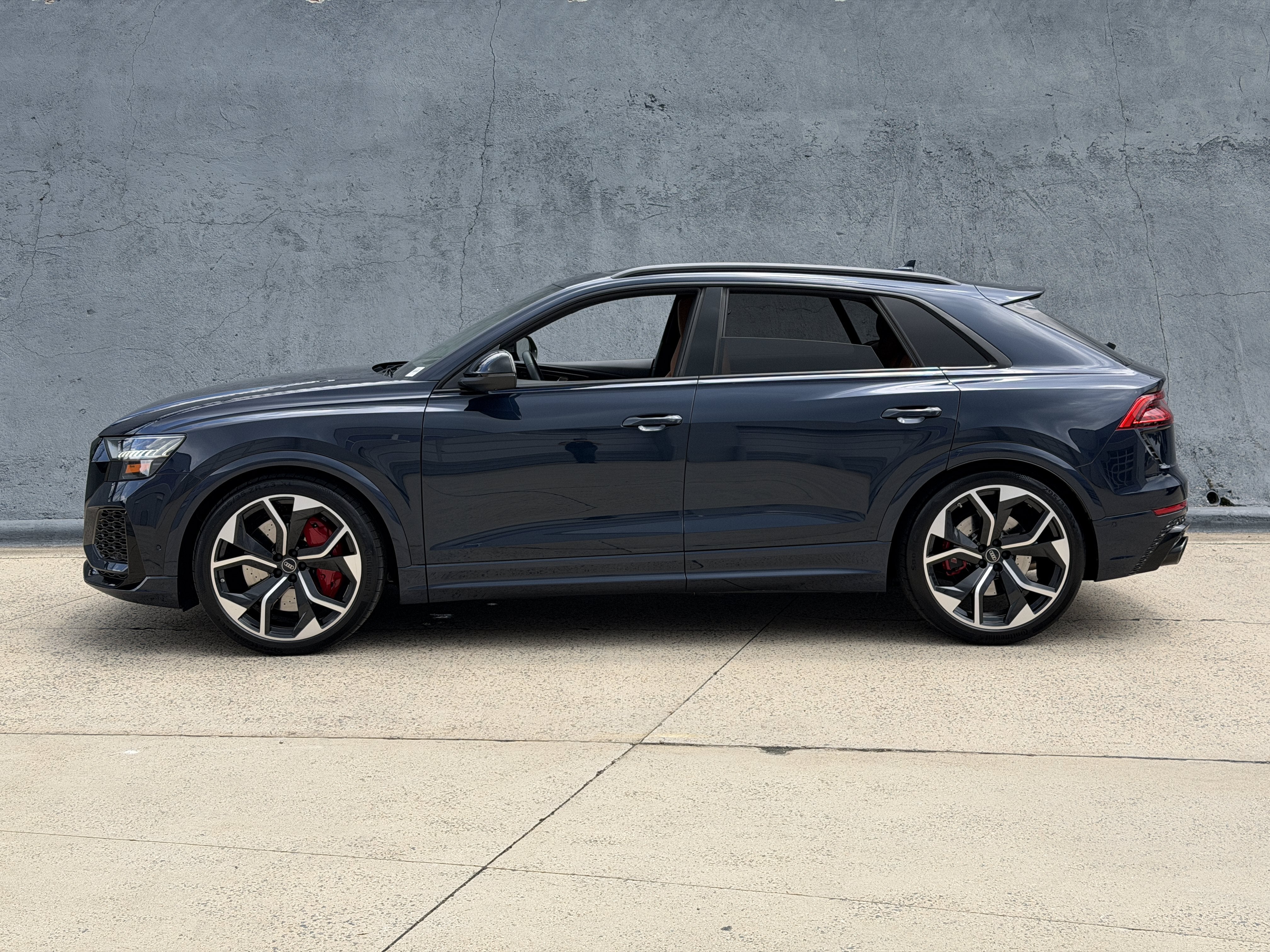 Used 2024 Navarra Blue Metallic Audi  image 6