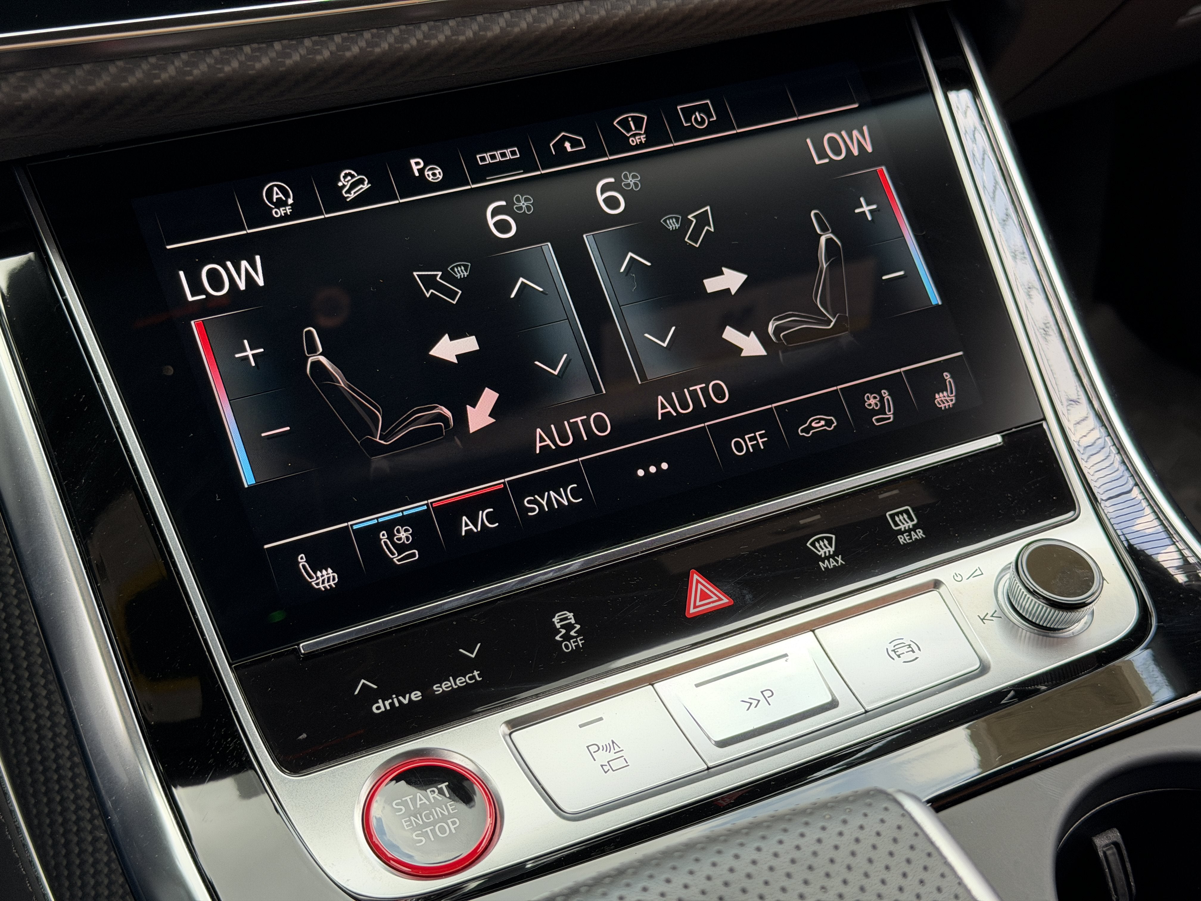 Used 2024 Navarra Blue Metallic Audi  image 23