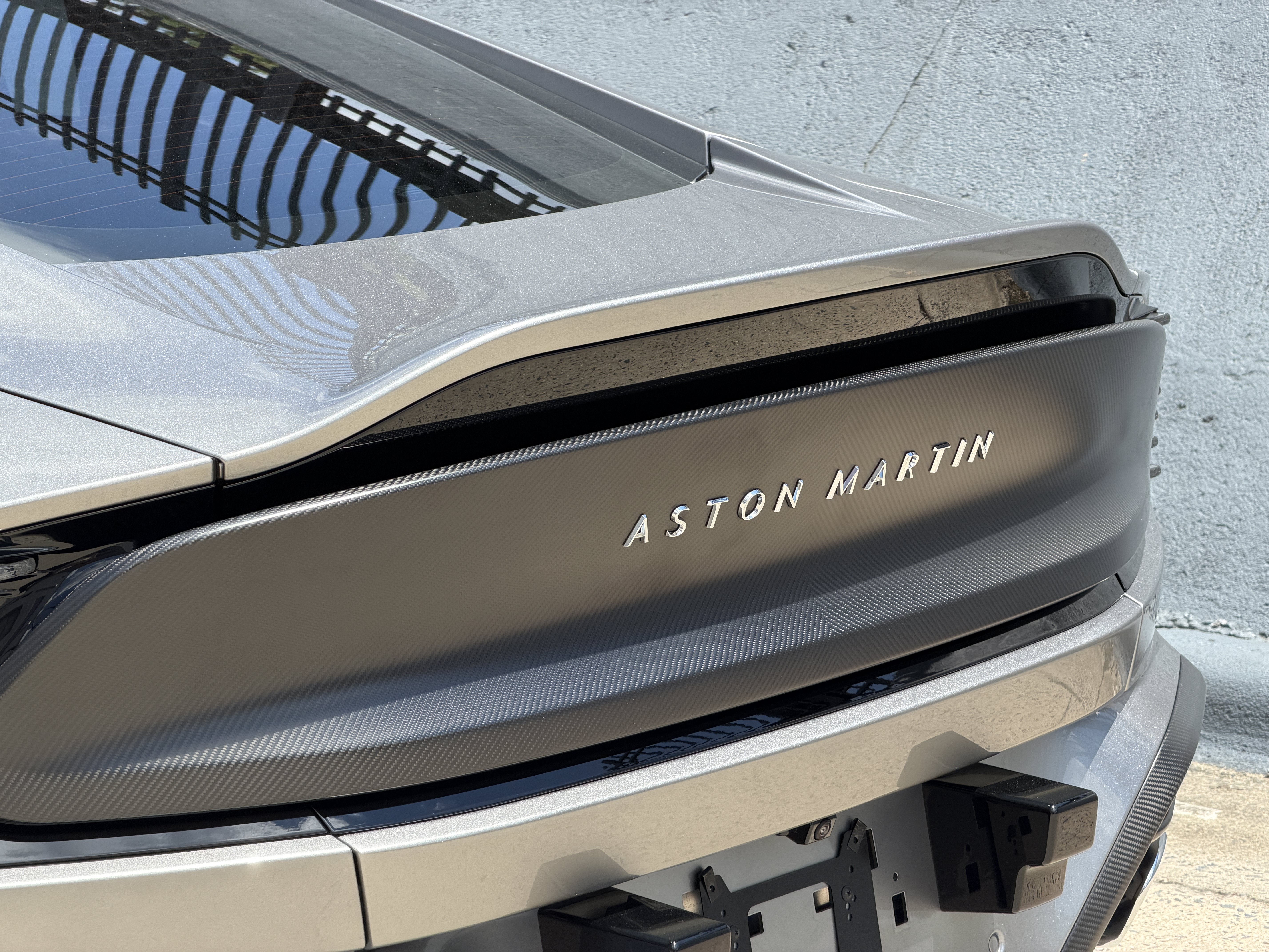 Used 2025 Q Tungsten Silver Aston Martin V12 image 8
