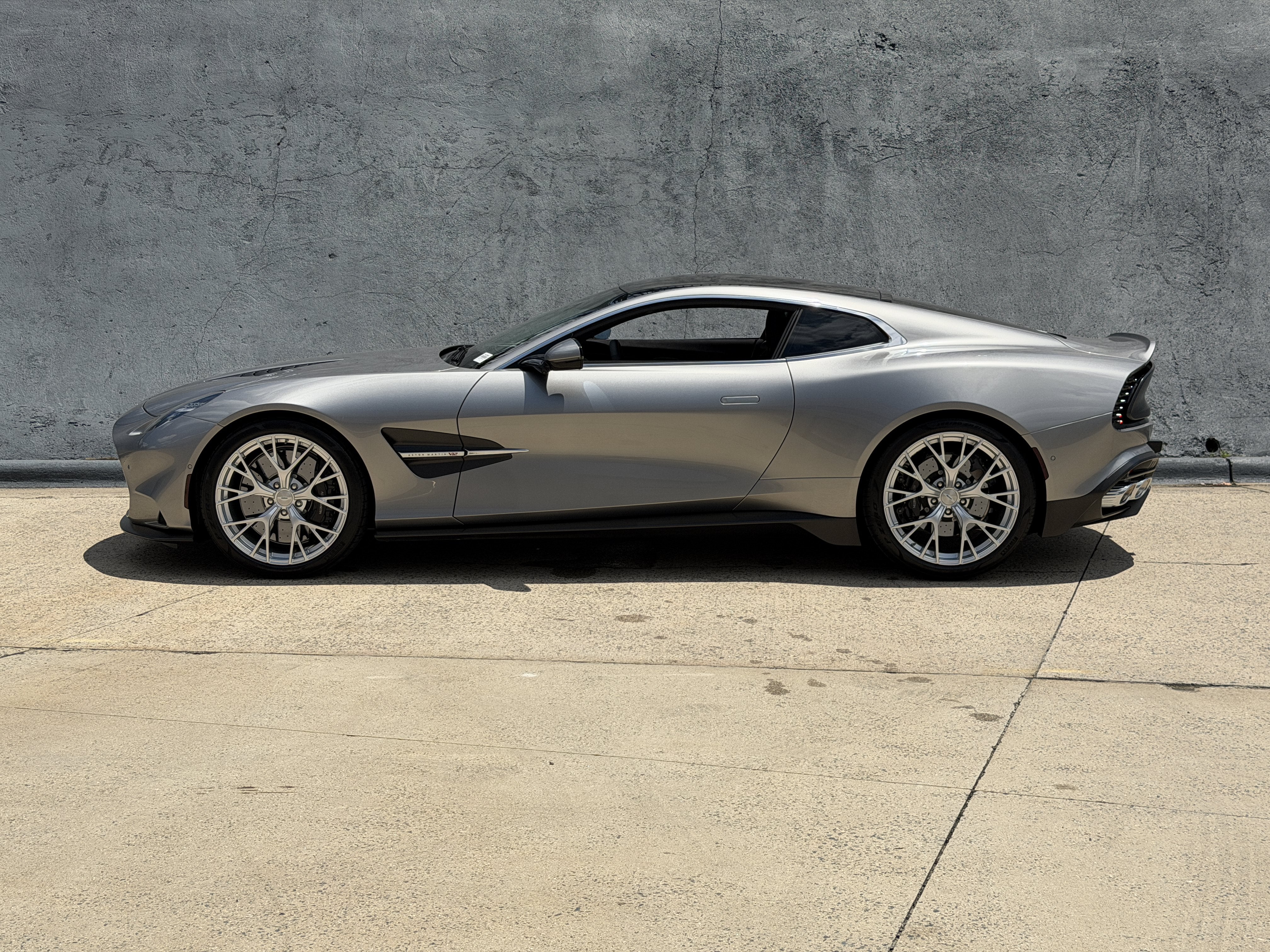 Used 2025 Q Tungsten Silver Aston Martin V12 image 16